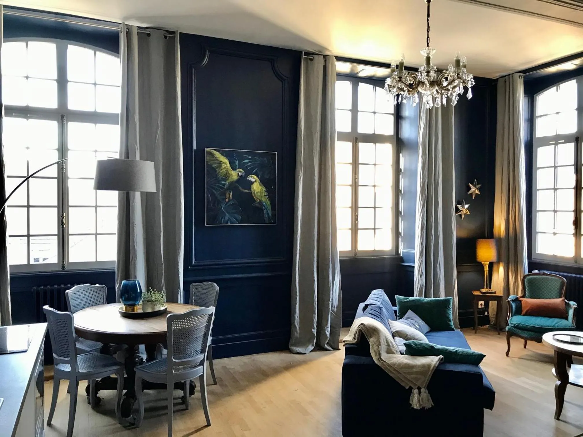 Living room in Perlépampille