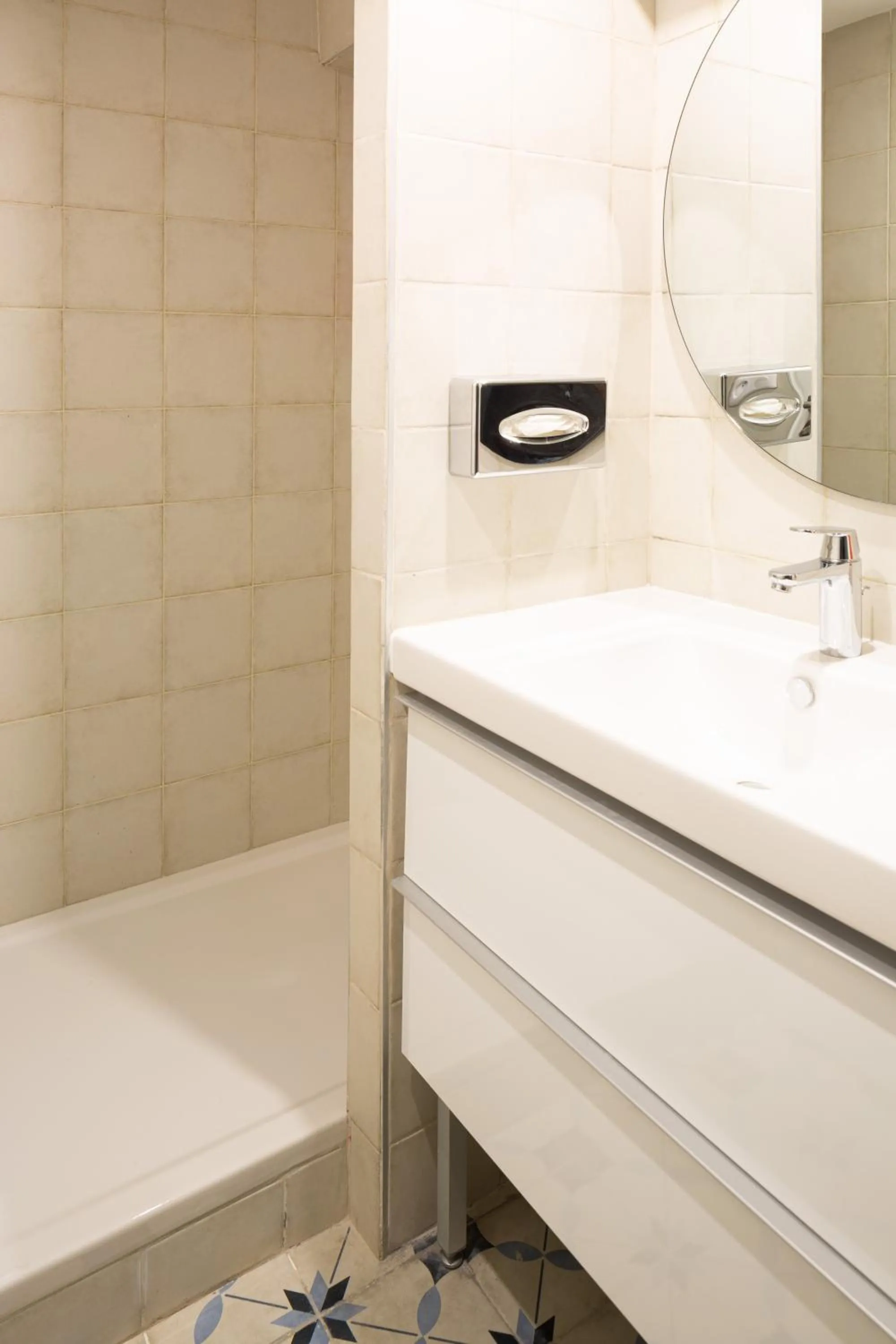 Bathroom in Appart hôtel Maison Montgrand-Vieux Port