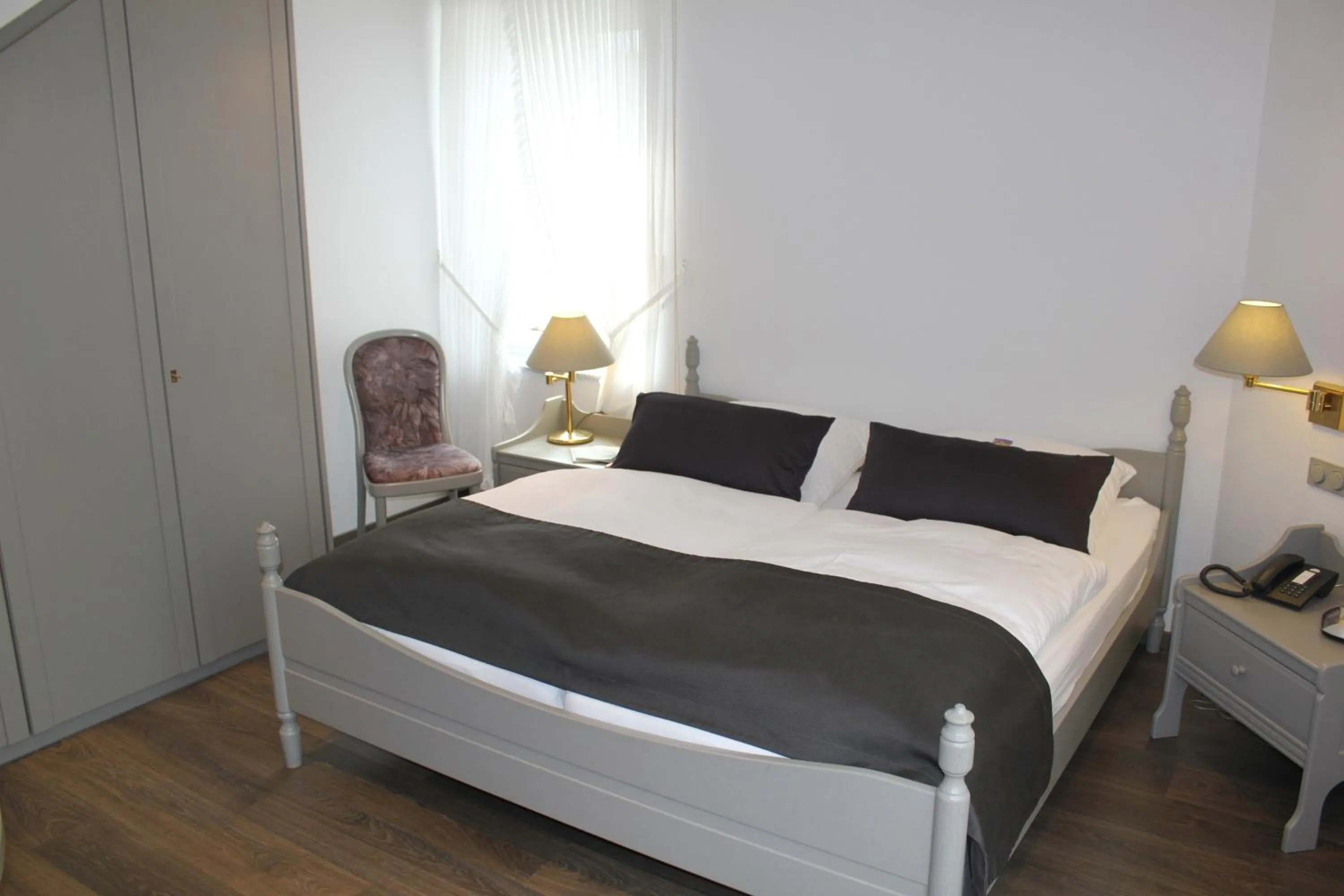 Bed in Hotel Goldener Stern