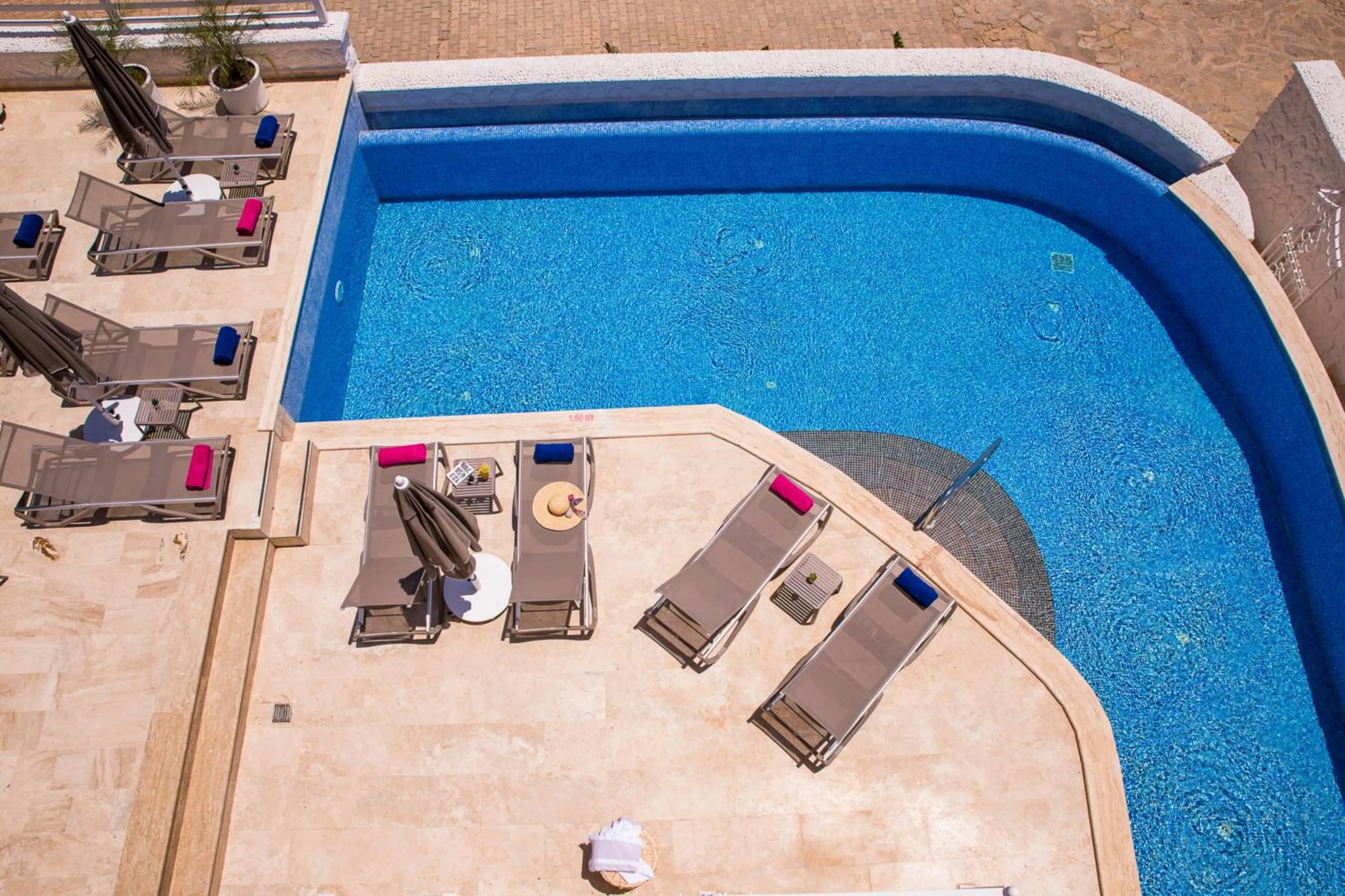 Swimming pool in Kalkan Saray Suites Hotel