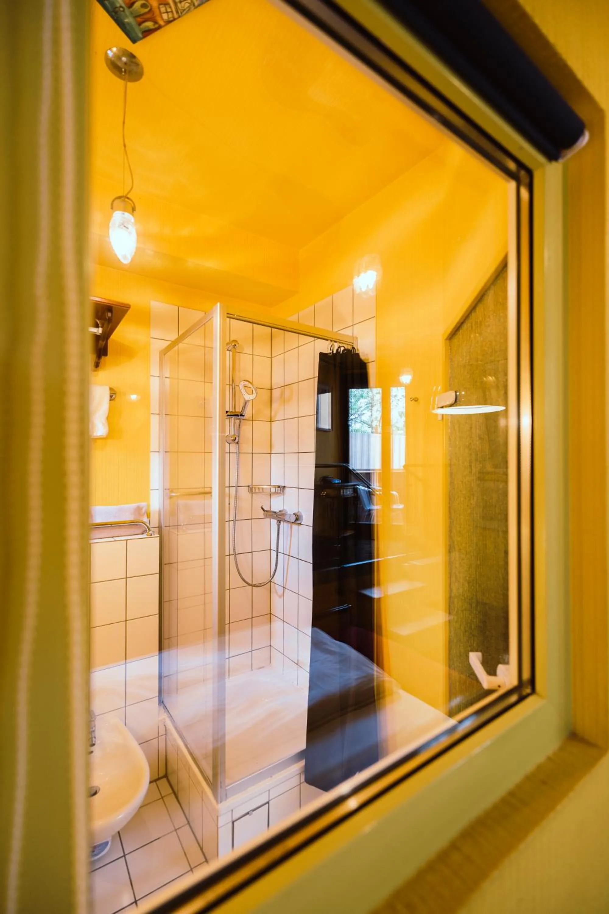 Shower in Design Hotel Euskirchen