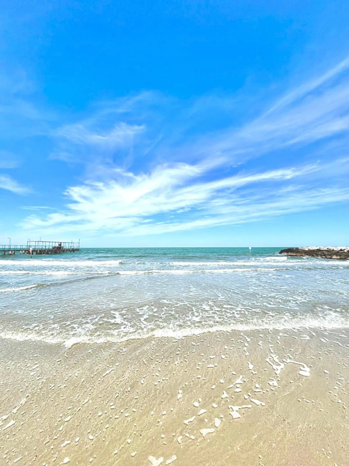 Beach in Hotel Caravel B&B