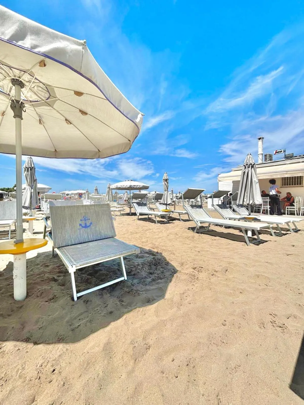 Beach in Hotel Caravel B&B