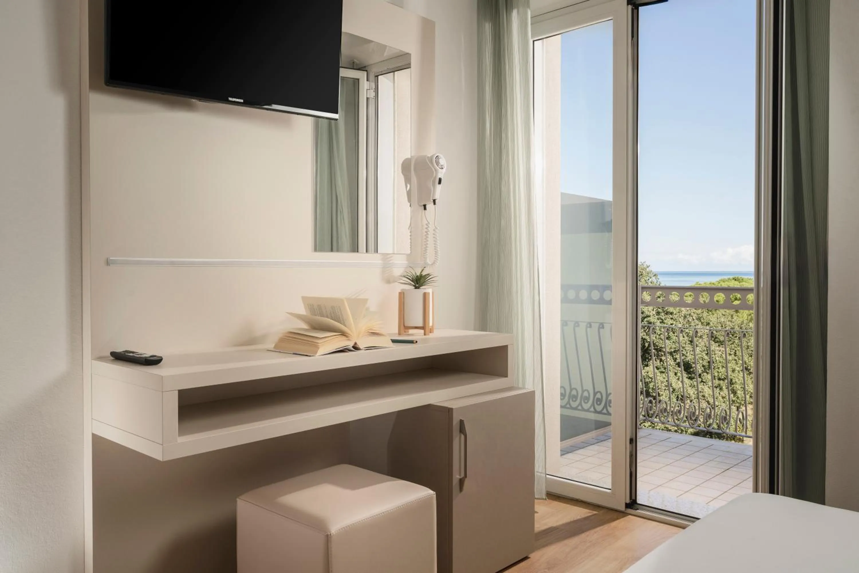 Balcony/Terrace in Hotel Caravel B&B