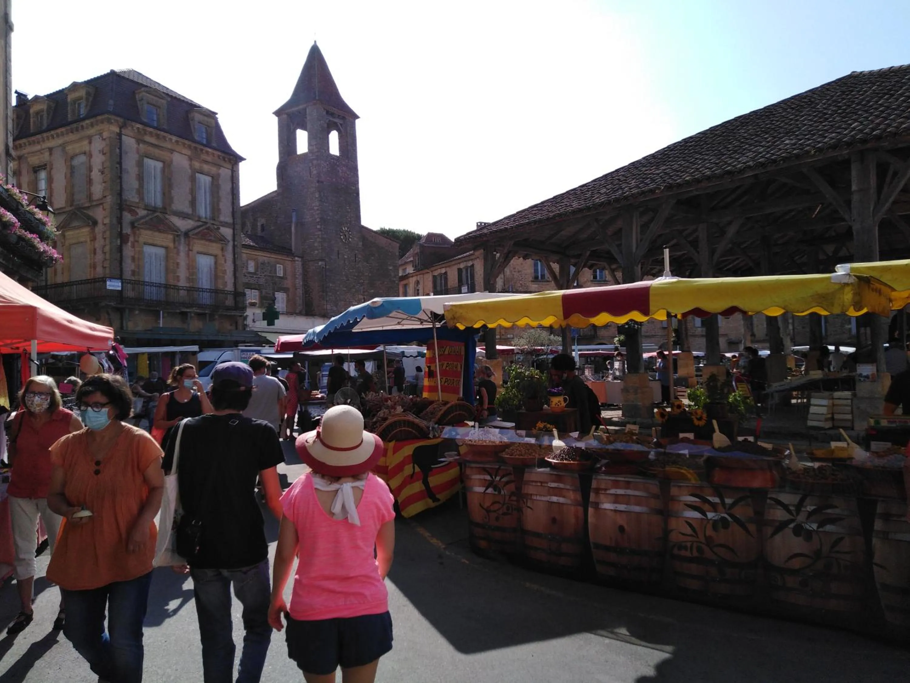 Street view in Planches et Plonk