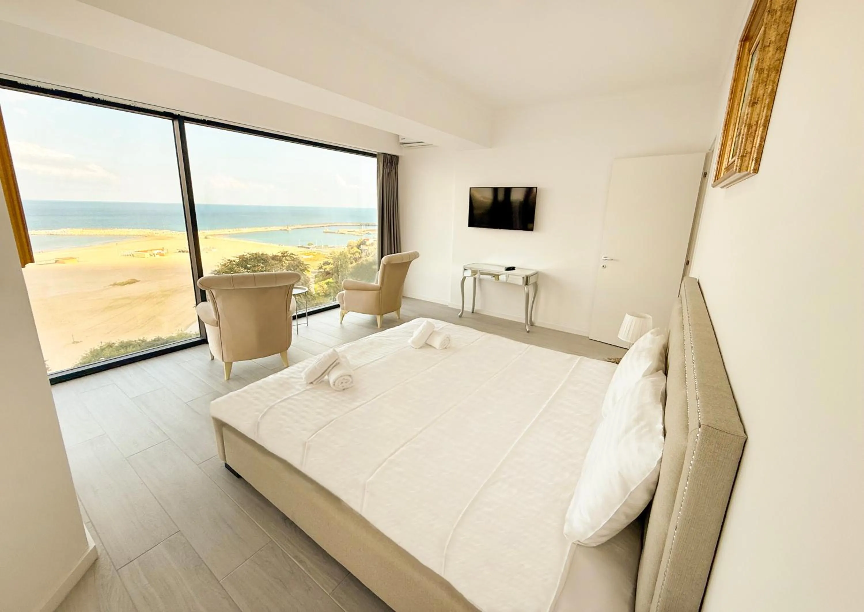 Bedroom, Bed in Maritimo ApartHotel