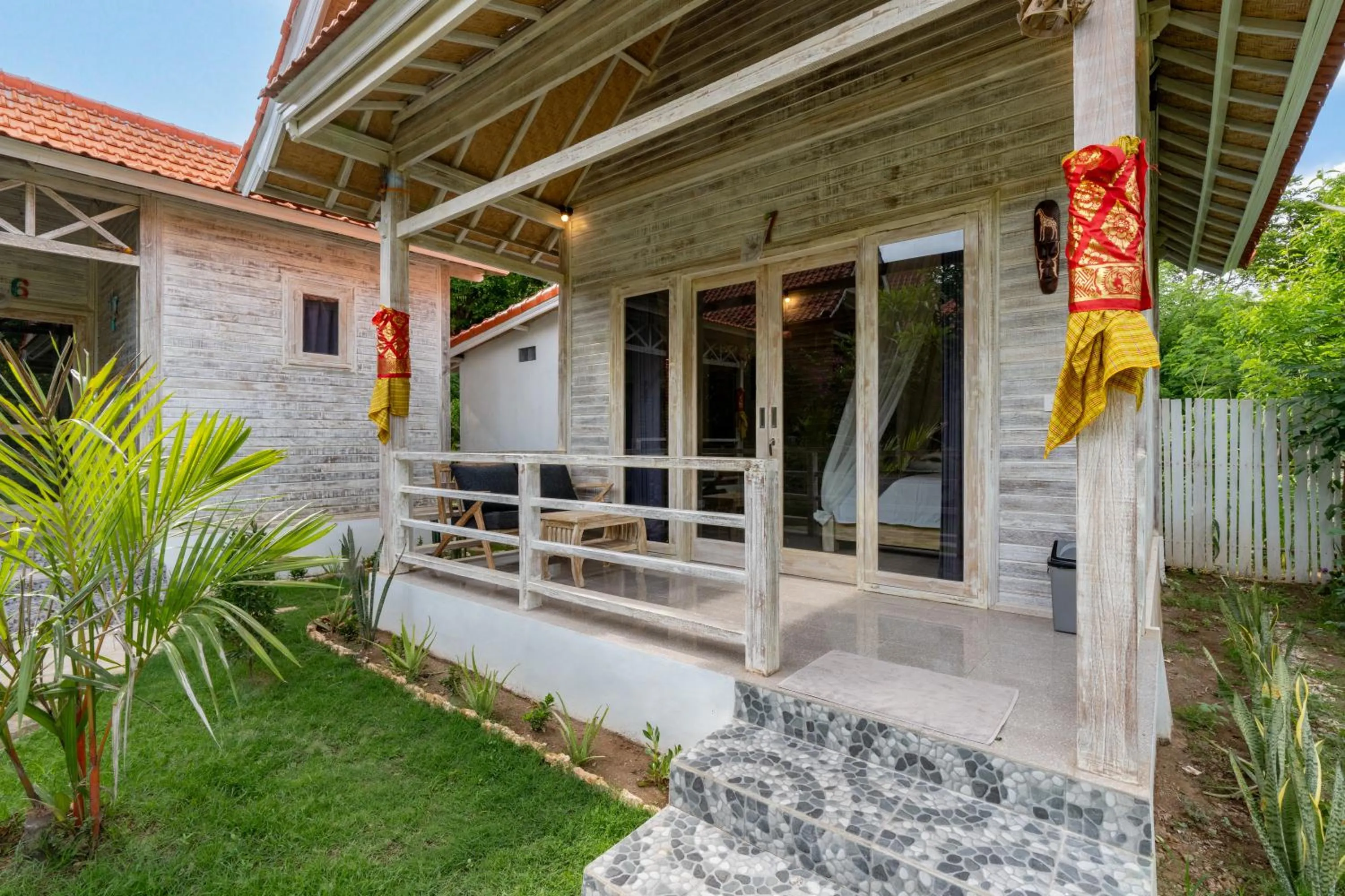 Property building in Le Biu garden View