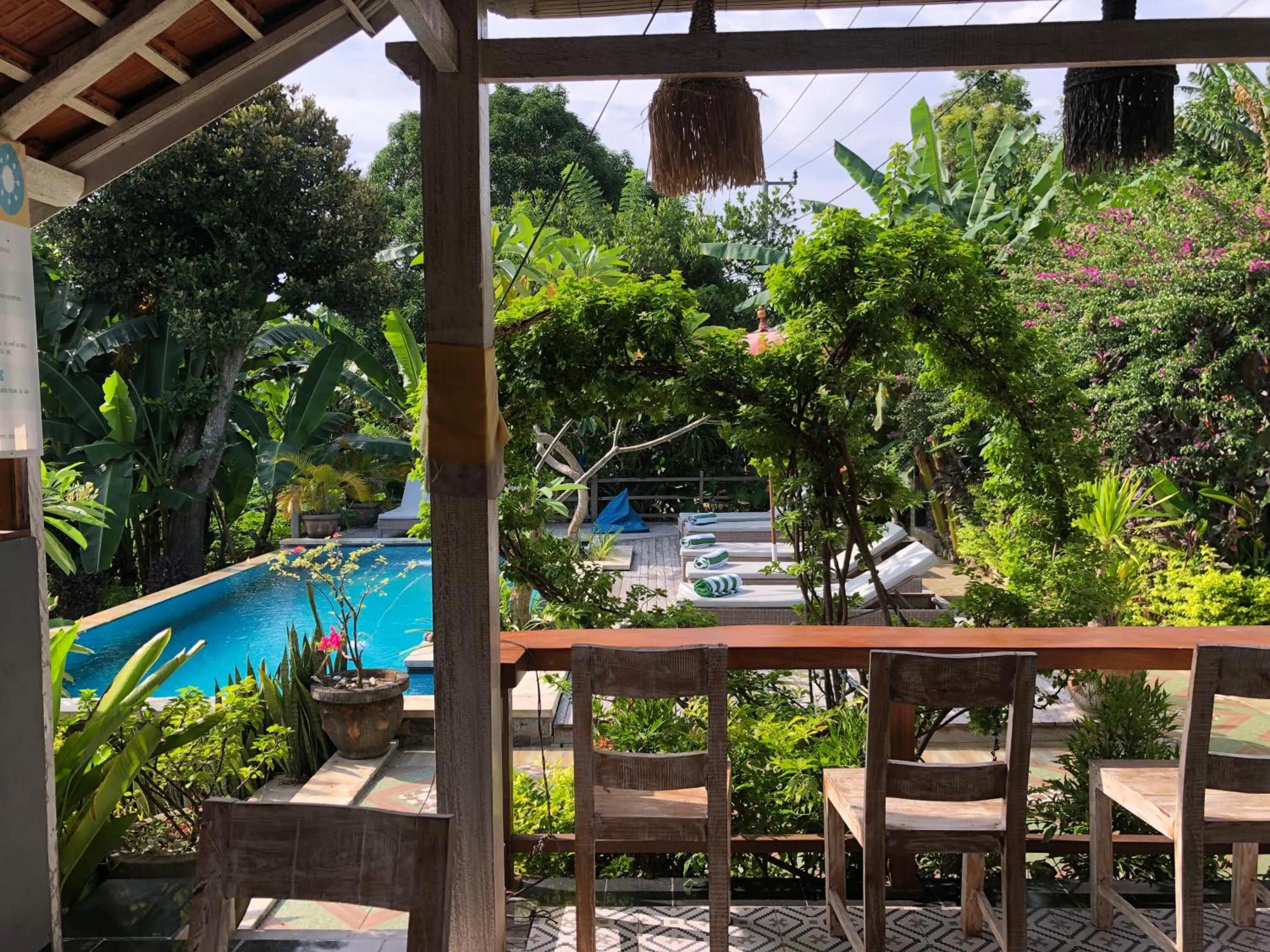 Pool view in Le Biu garden View