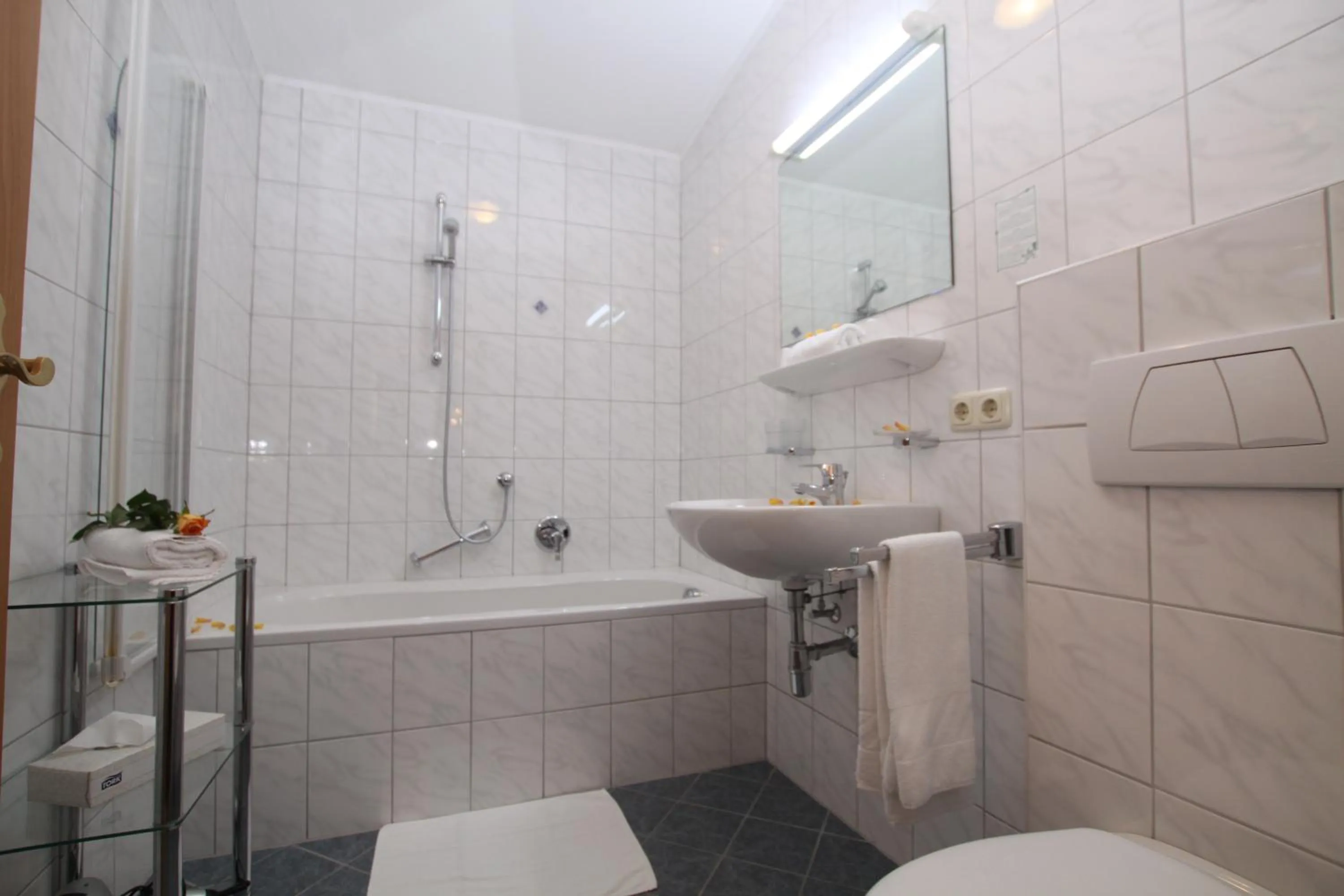 Bathroom in Hotel Sonne