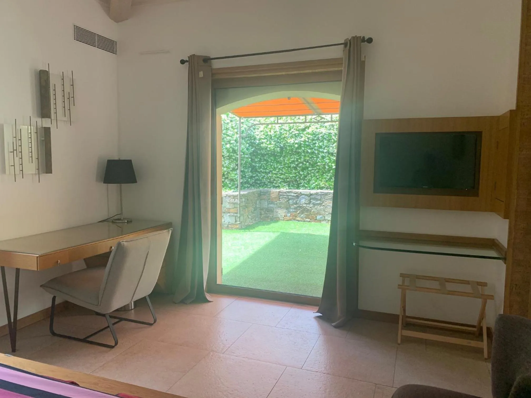 Bedroom in BASTIDE DE RAMATUELLE