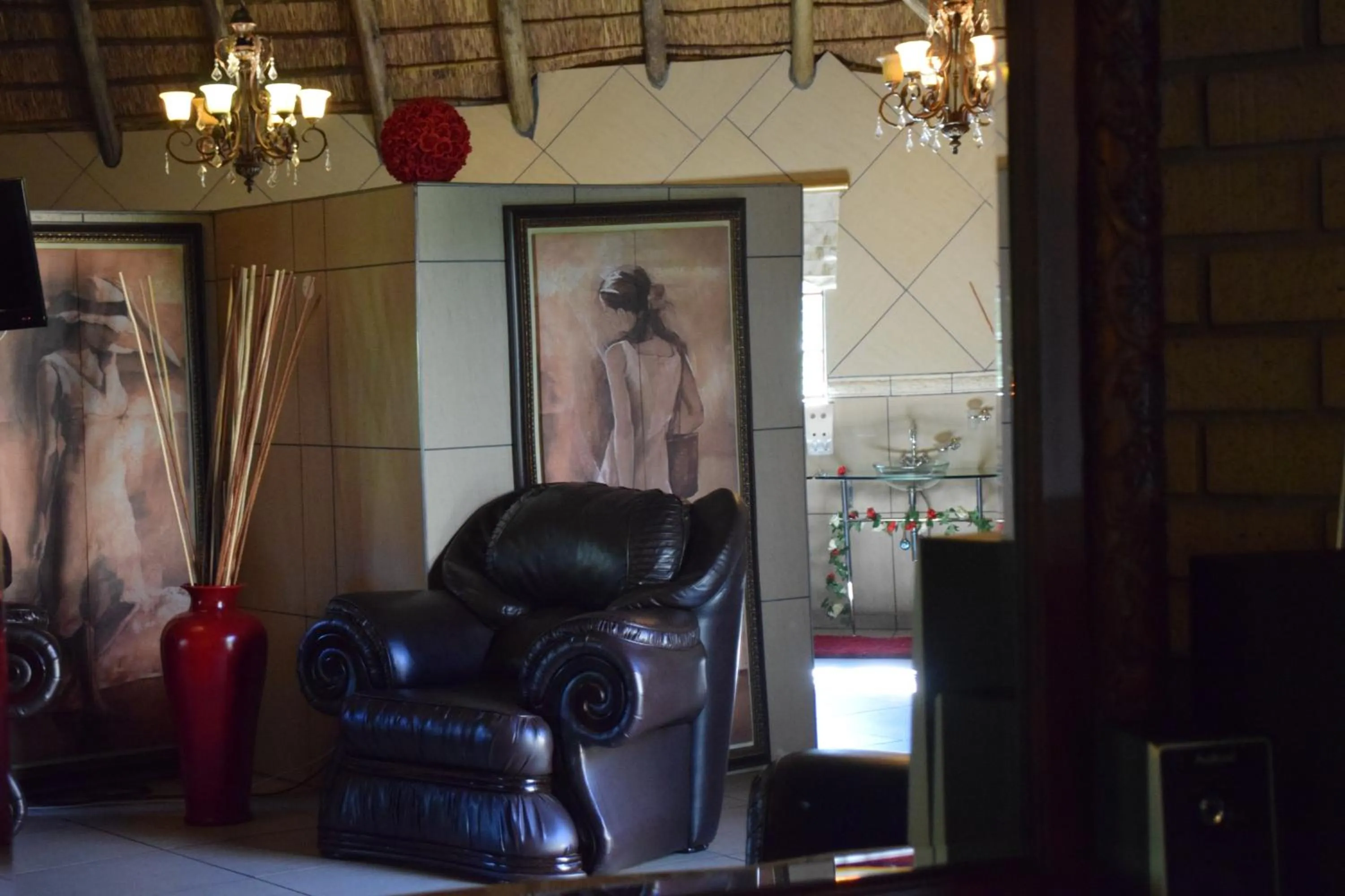 Living room in Thabong Bed and Breakfast