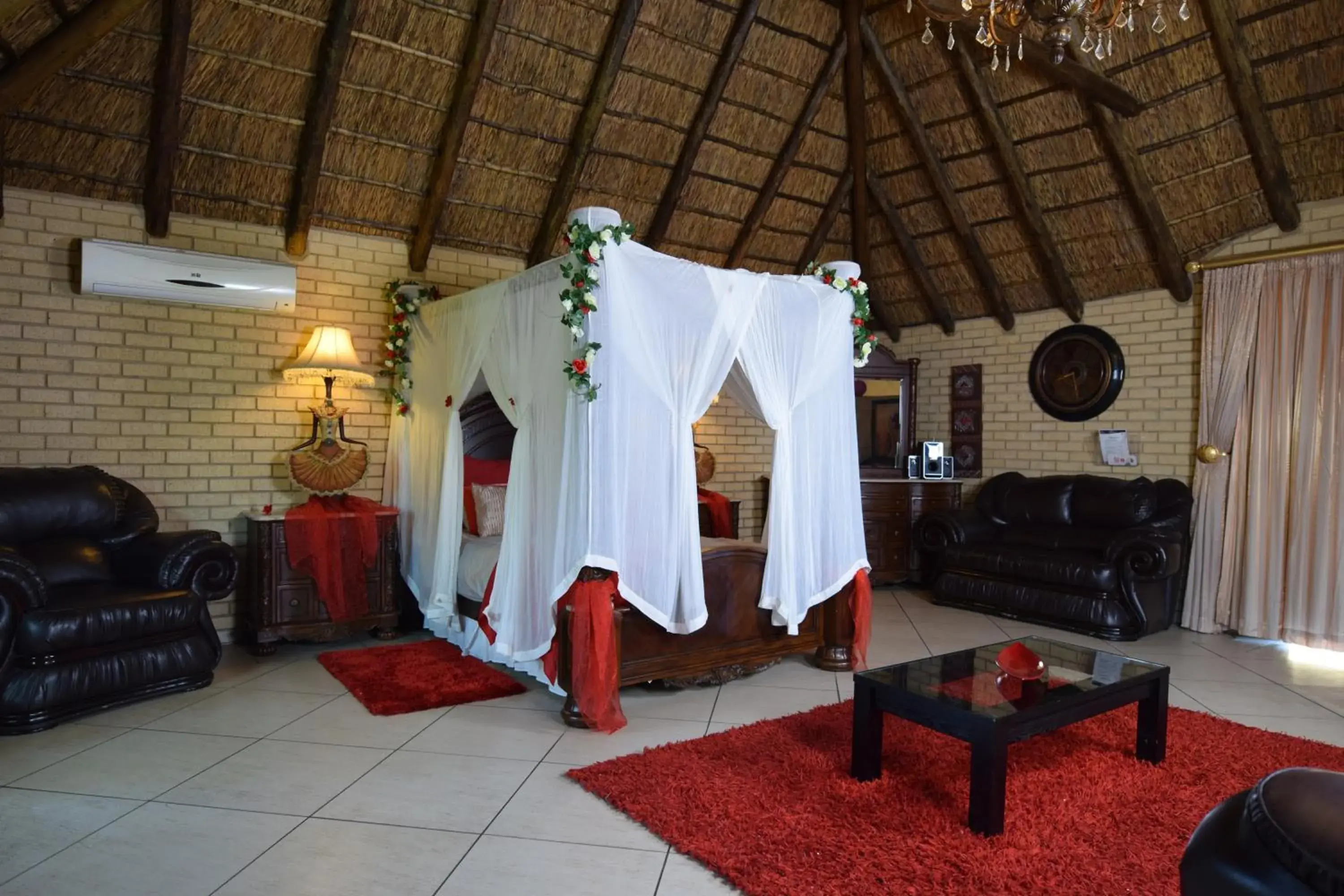 Deluxe King Room in Thabong Bed and Breakfast Deluxe King Room in Thabong Bed and Breakfast