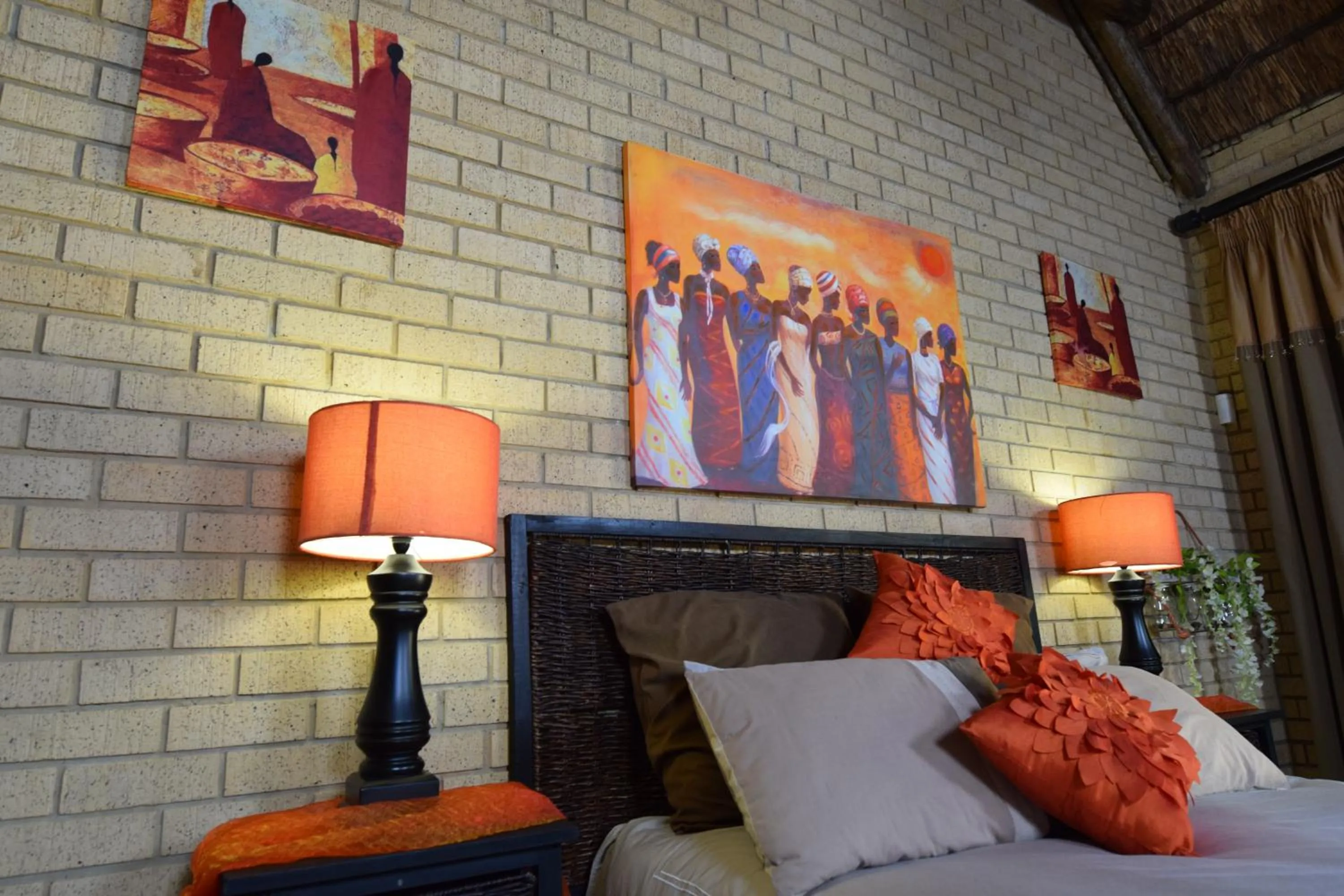 Decorative detail, Bed in Thabong Bed and Breakfast