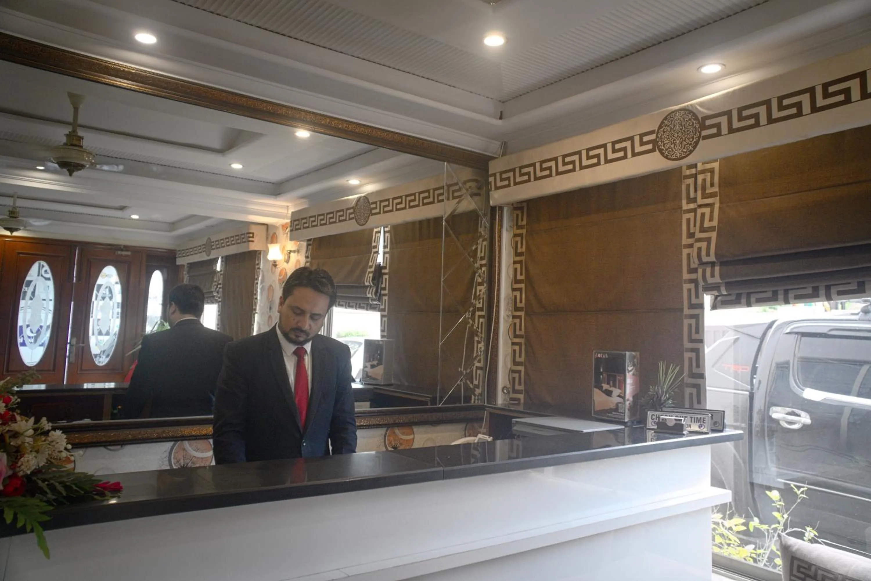 Lobby or reception in Premier Inn Grand Gulberg Lahore