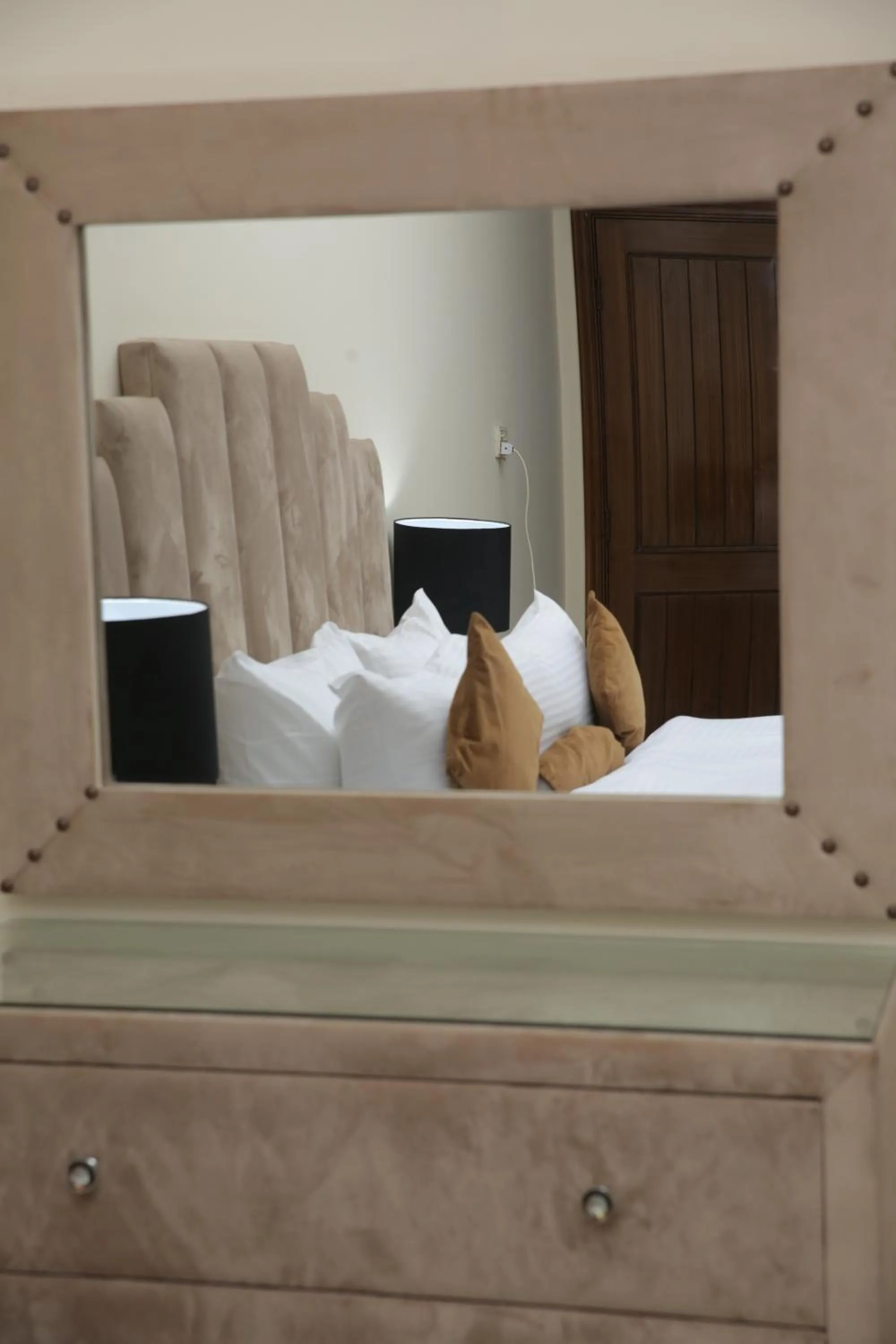 Bed in Premier Inn Grand Gulberg Lahore