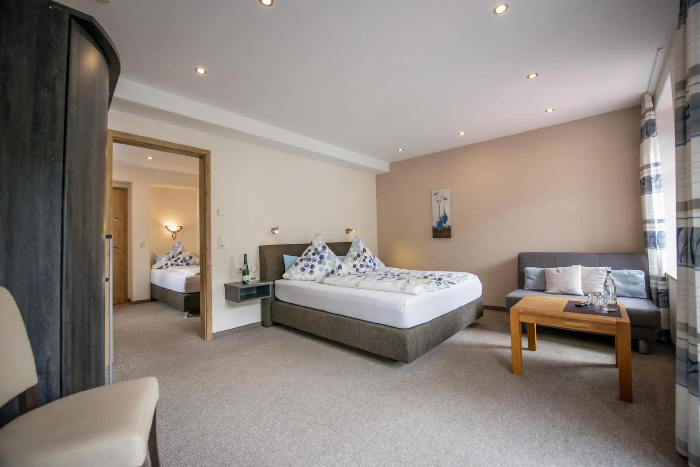 Bedroom, Bed in Landgasthof Winzerscheune