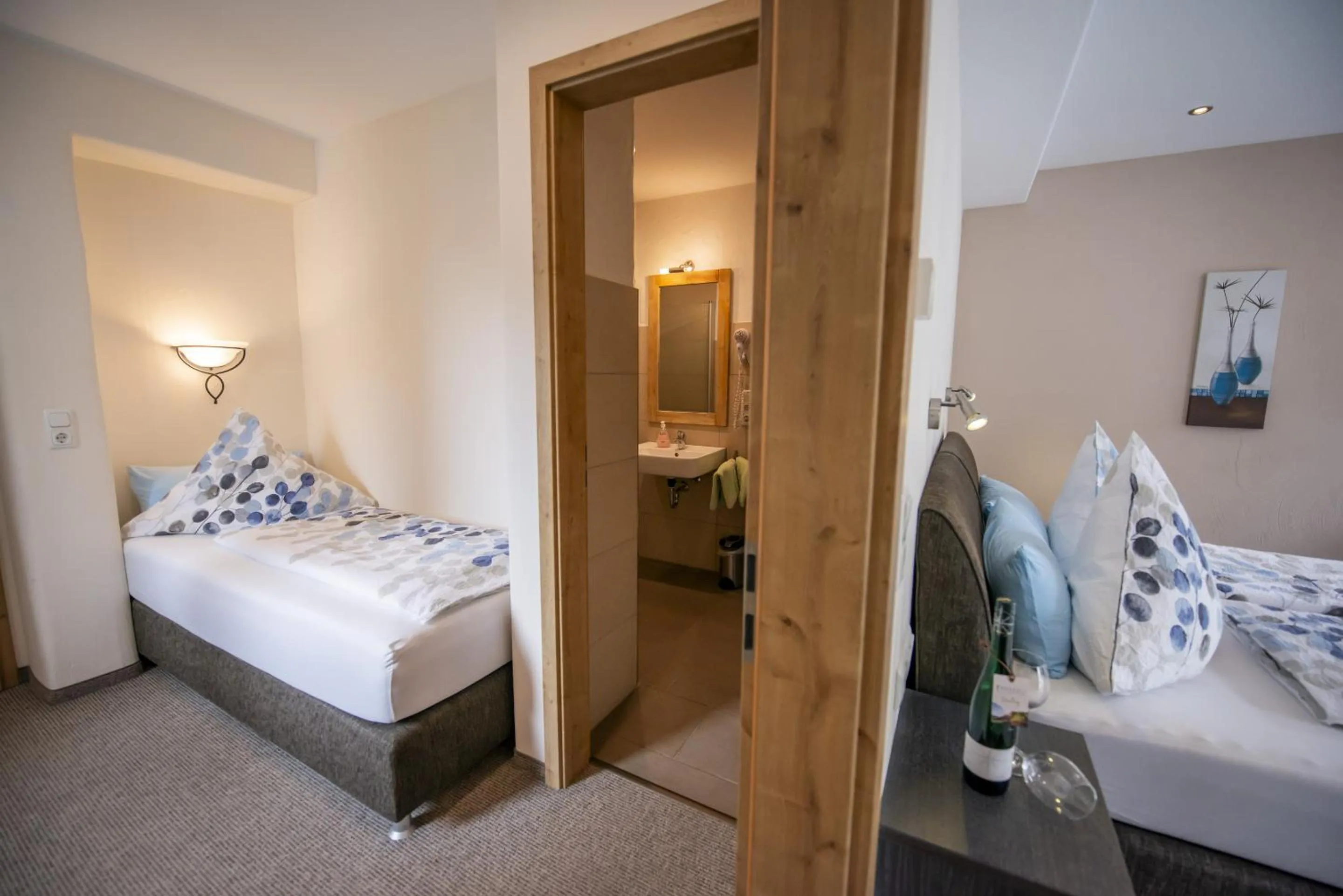 Bedroom, Bed in Landgasthof Winzerscheune