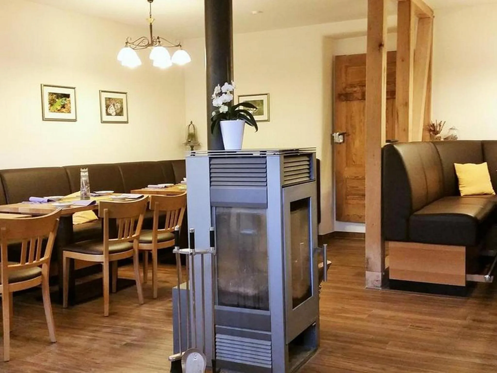 Dining area in Landgasthof Winzerscheune