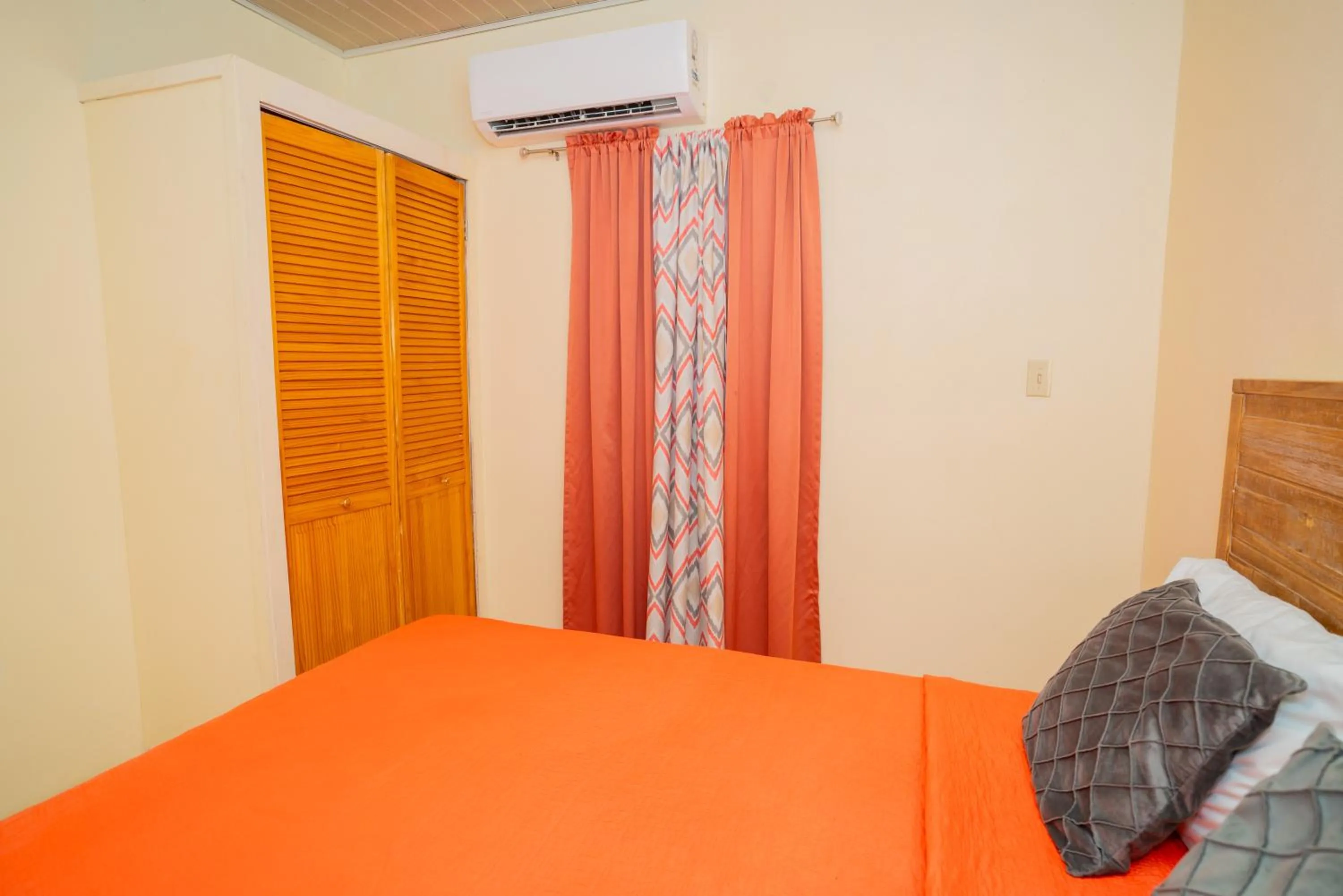 Bed in Connie's Comfort Suites