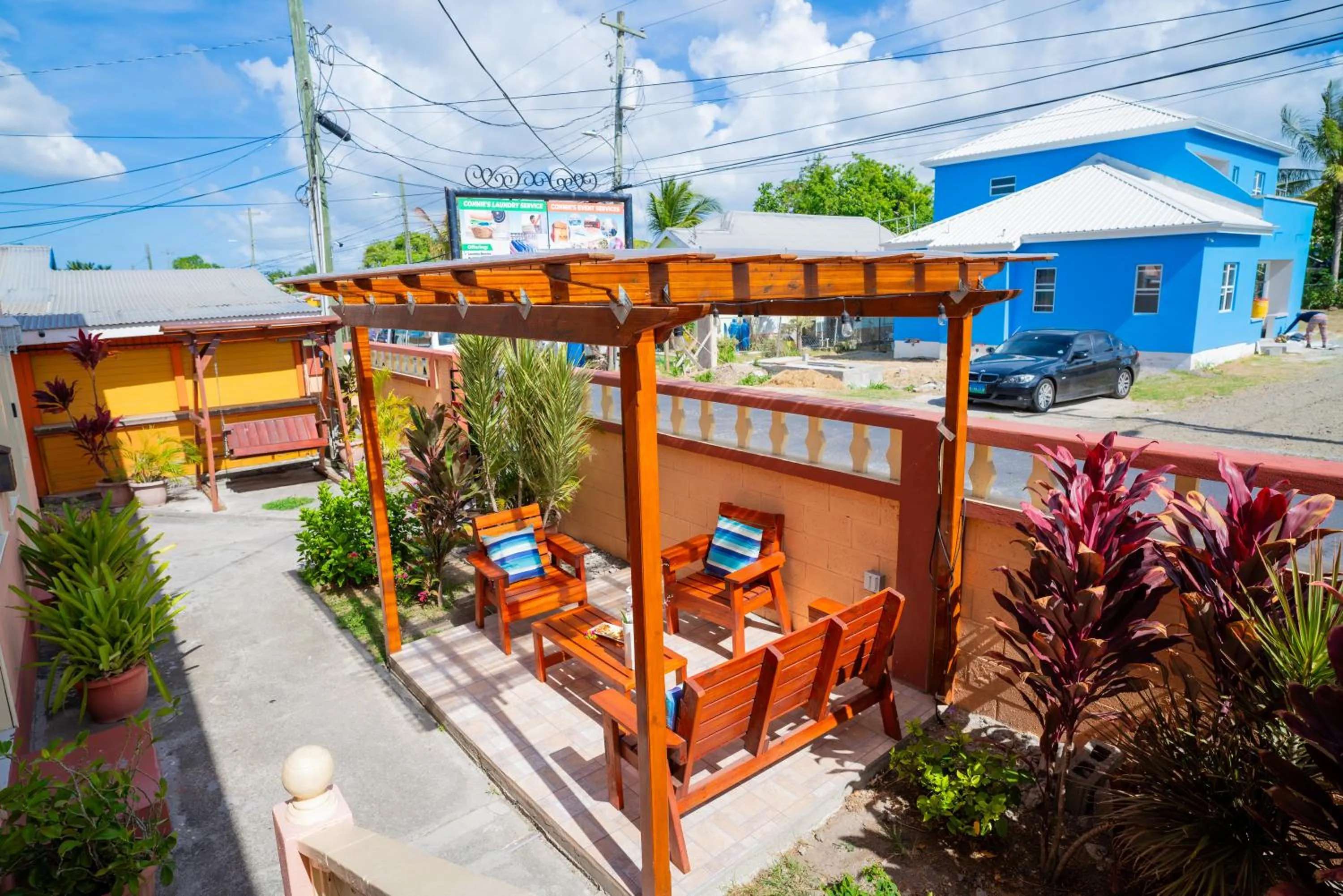 Connie's Comfort Suites