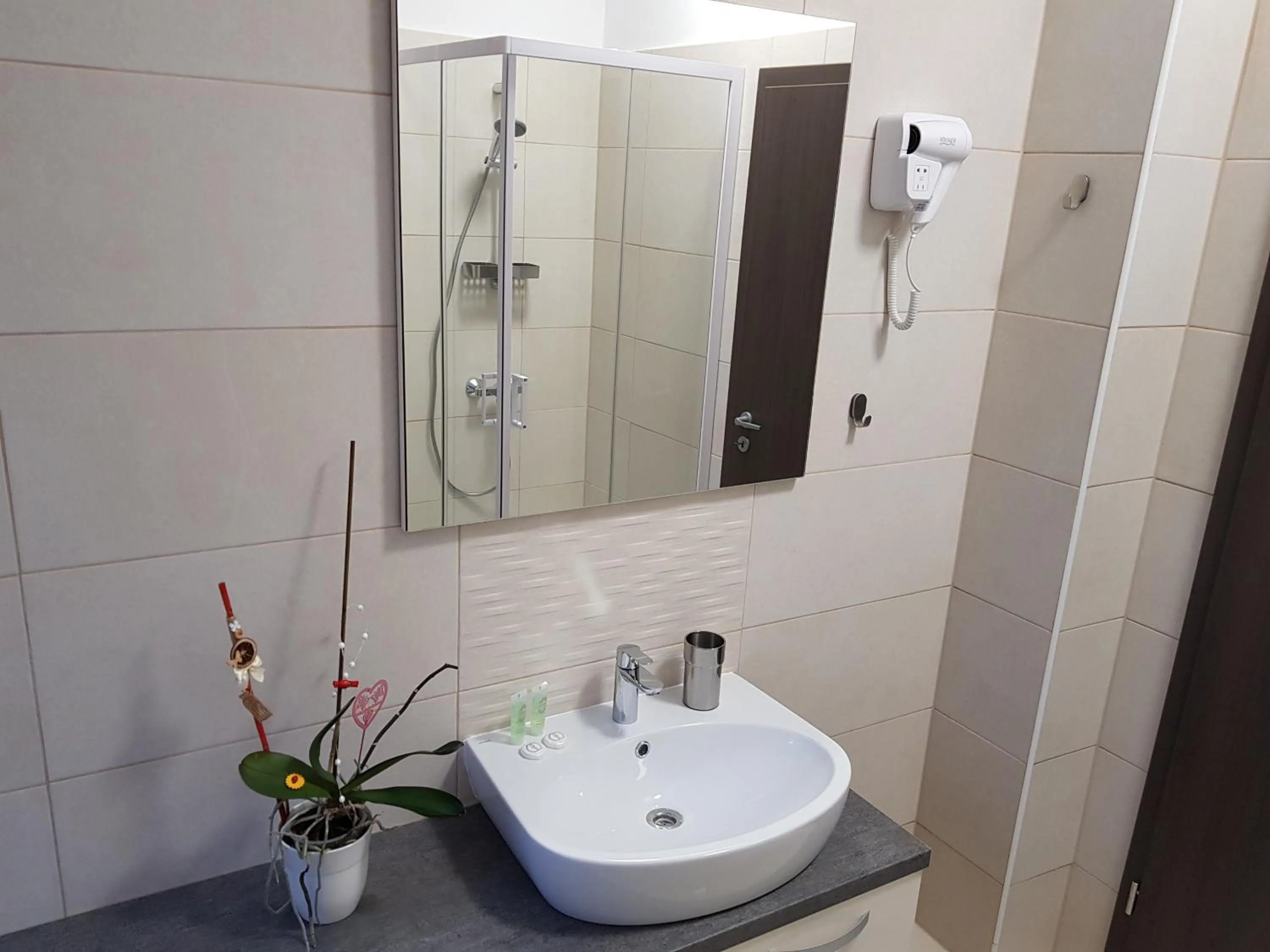 Bathroom in Resita Residence