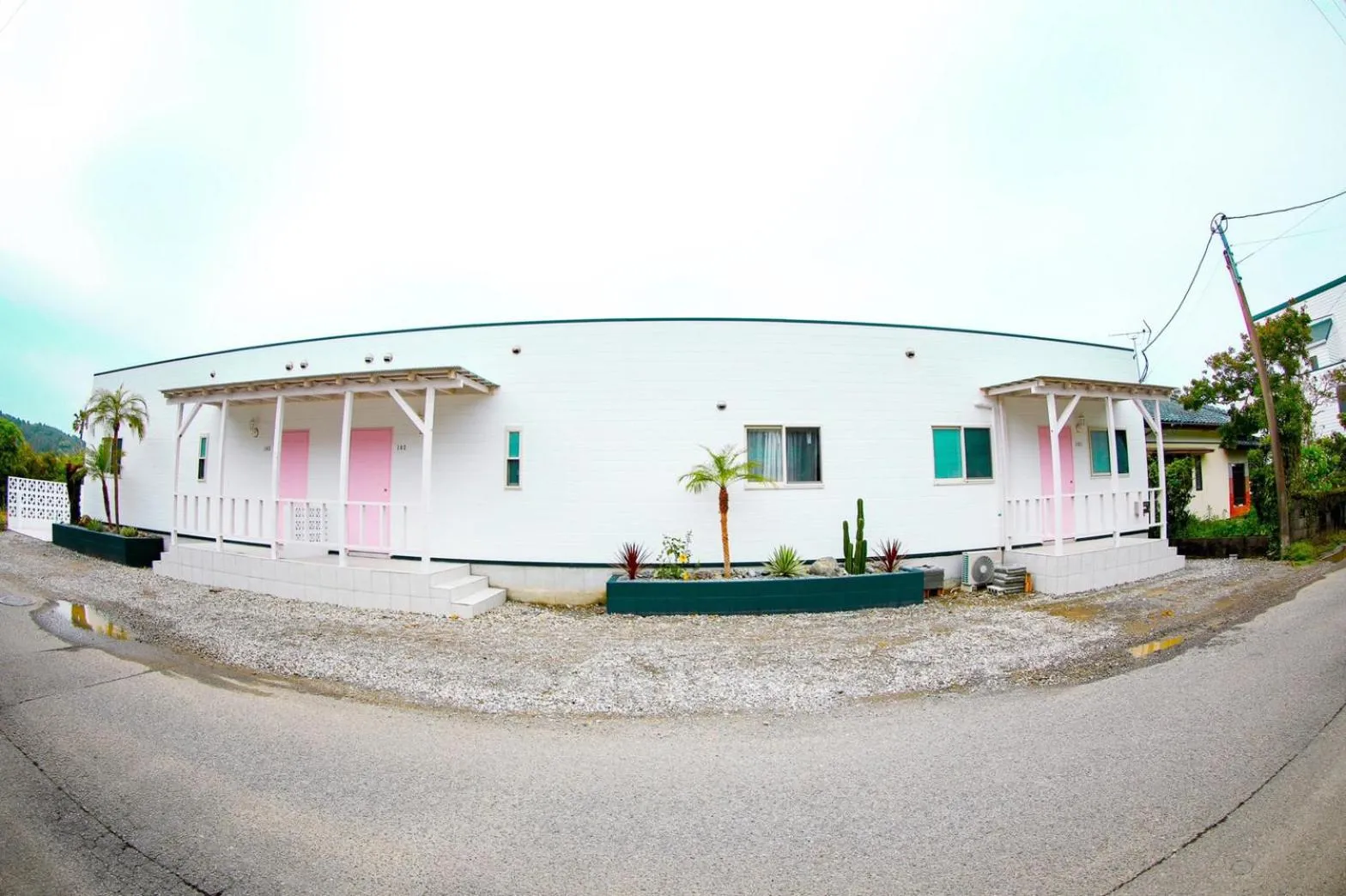 Property building in SHIRAHAMA BEACH GARDEN