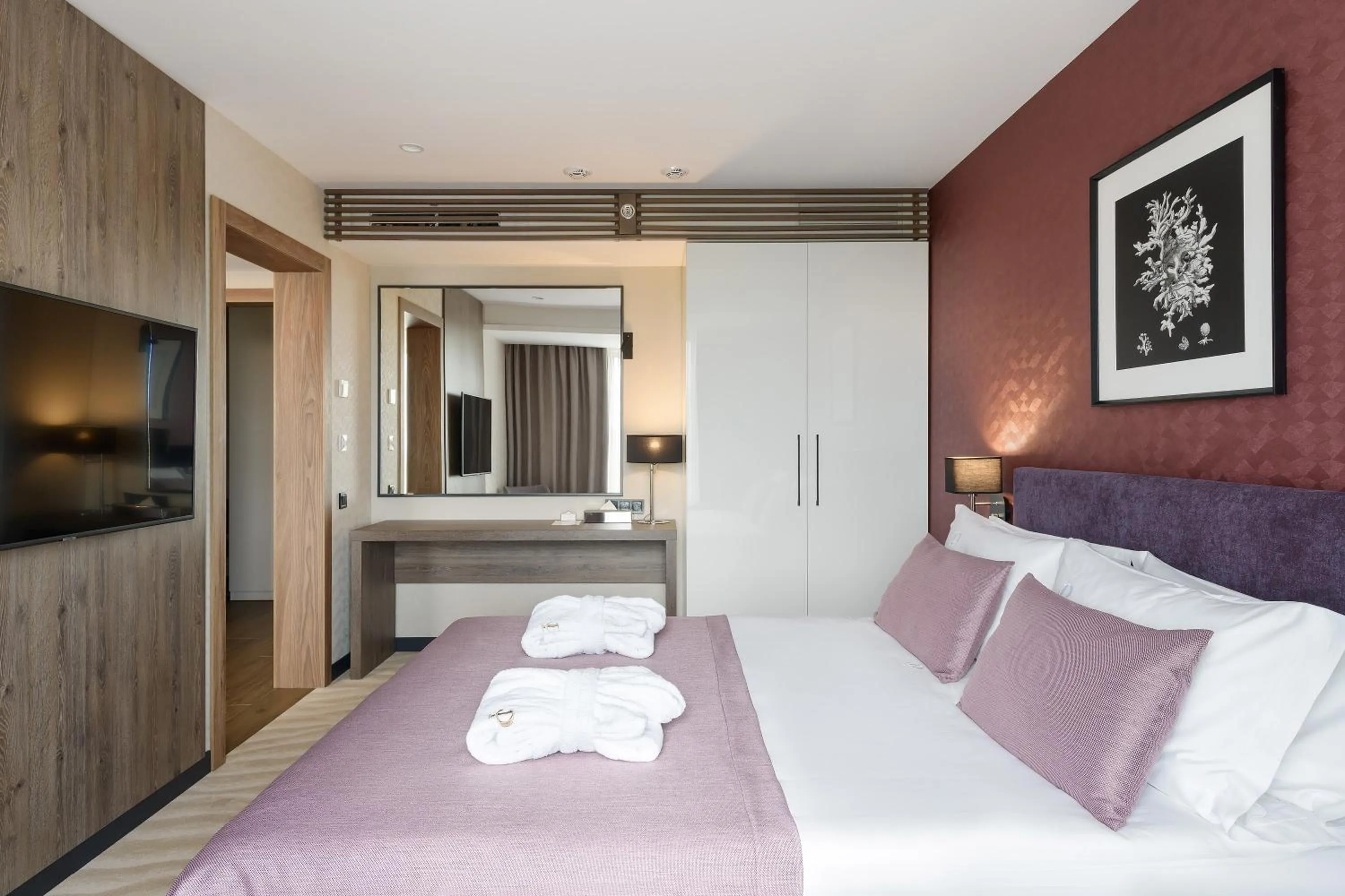 Bed in Premier Hotel Odesa