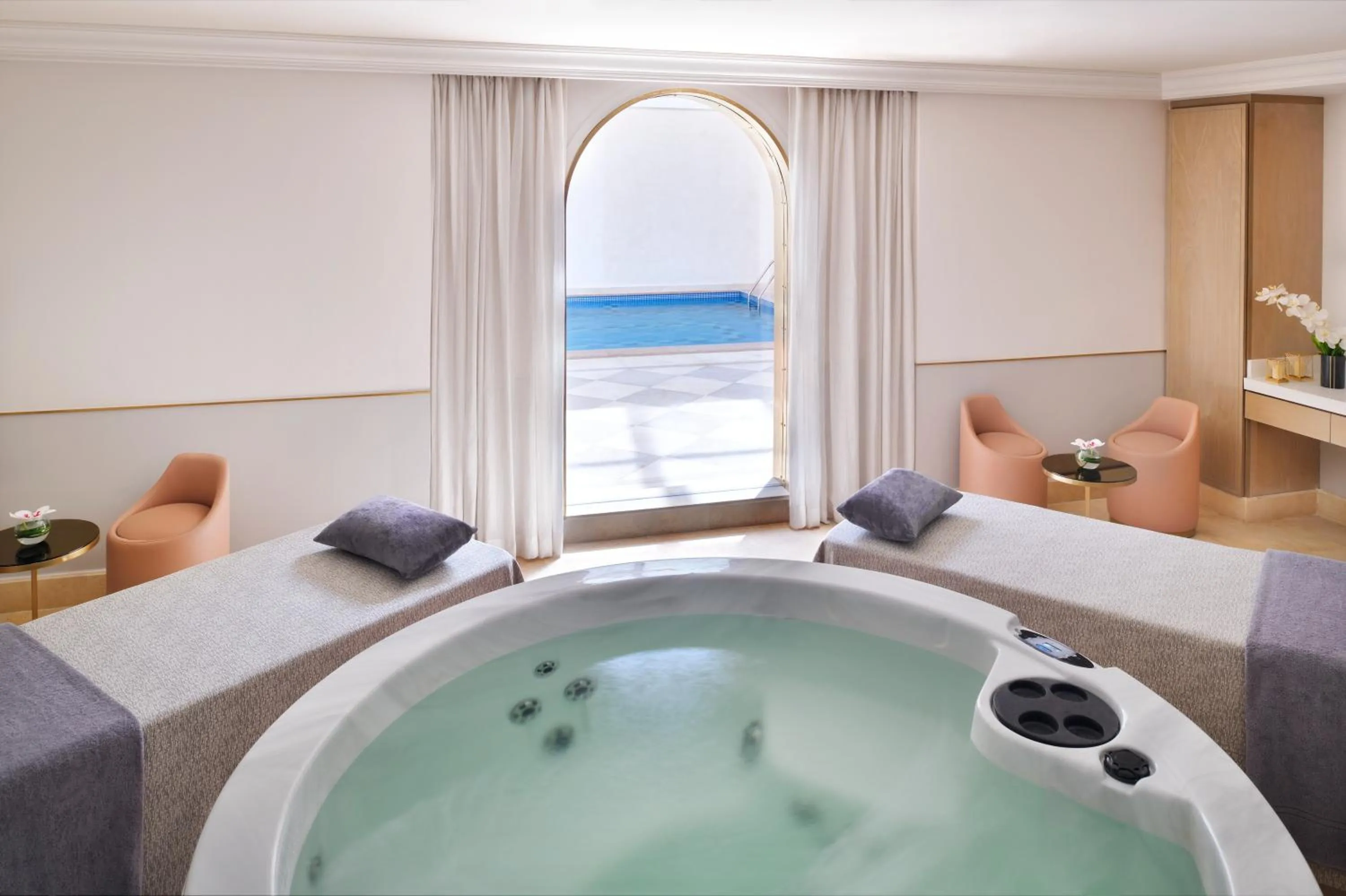 Massage in Address Marassi Golf Resort