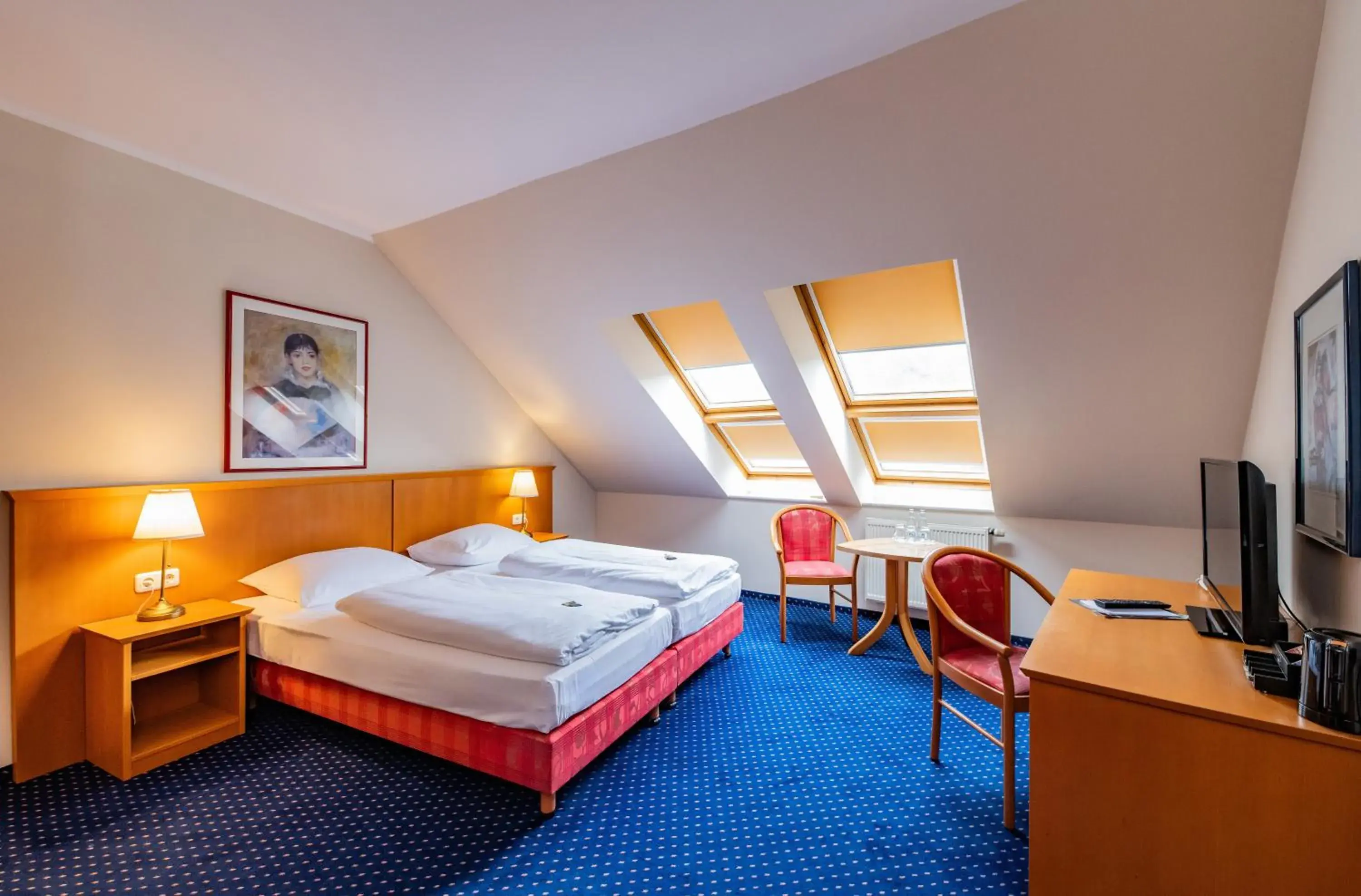 Triple Room in Glockenhof Triple Room in Glockenhof