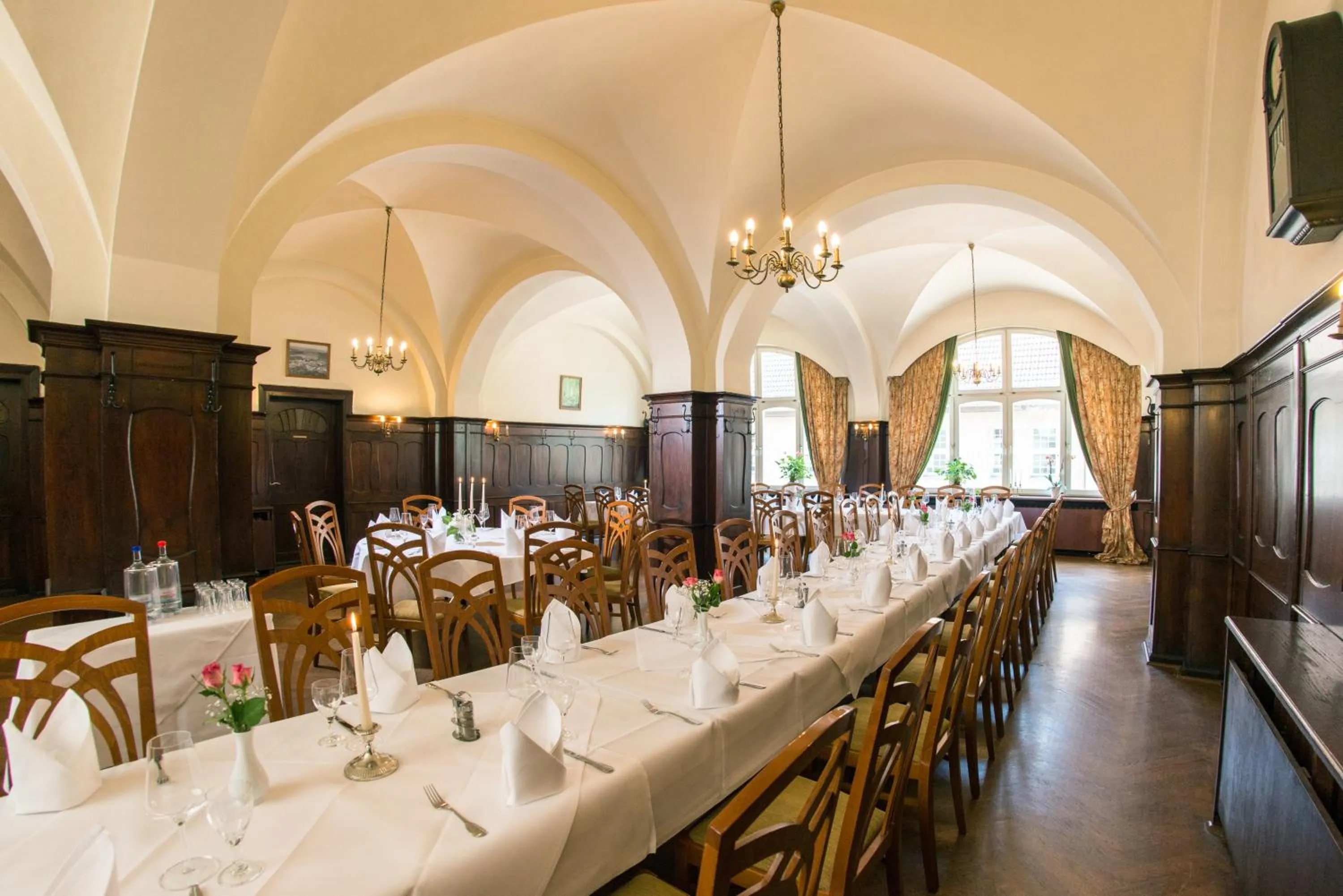 Restaurant/places to eat in Glockenhof