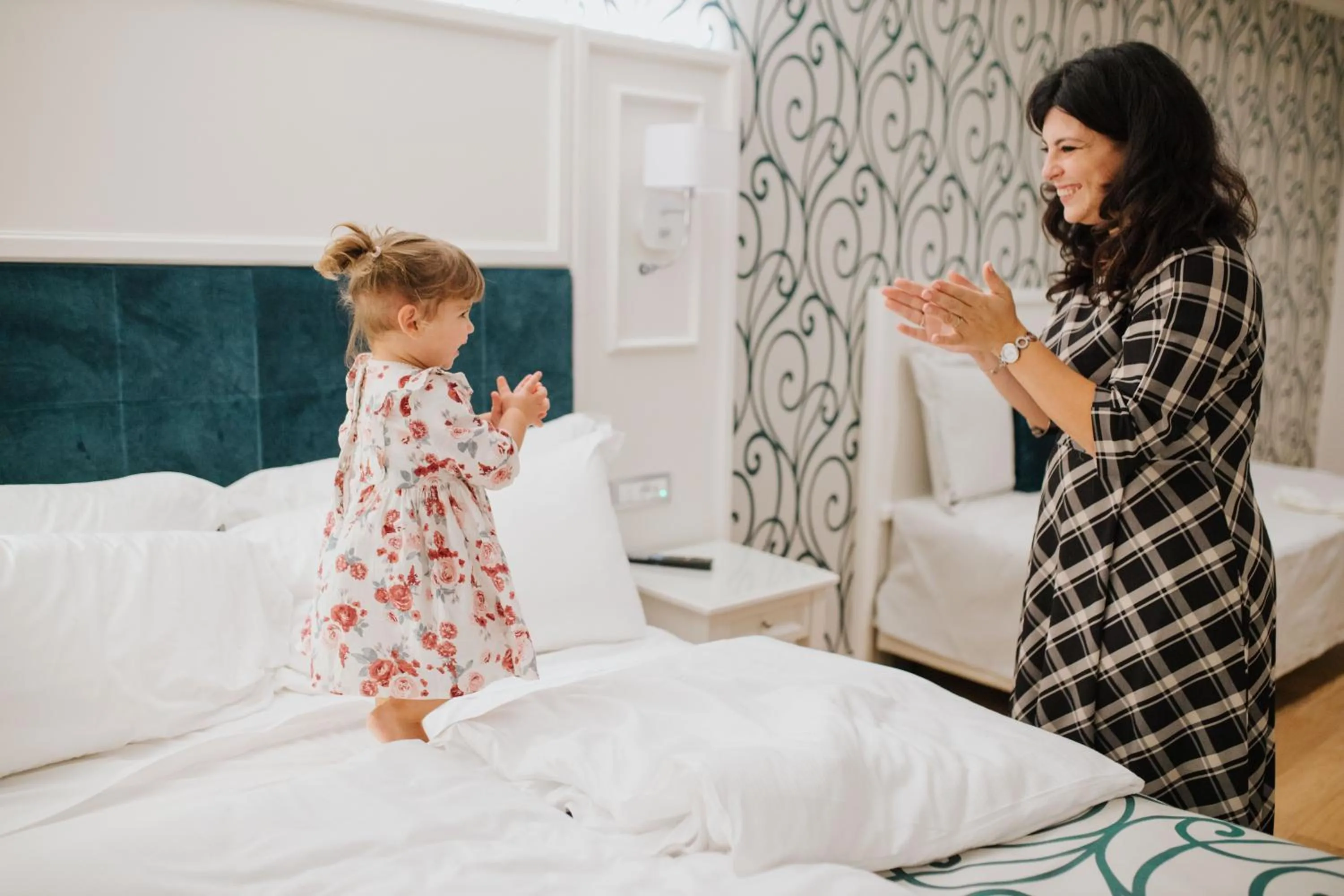 People, Bed in Hotel Città di Parenzo