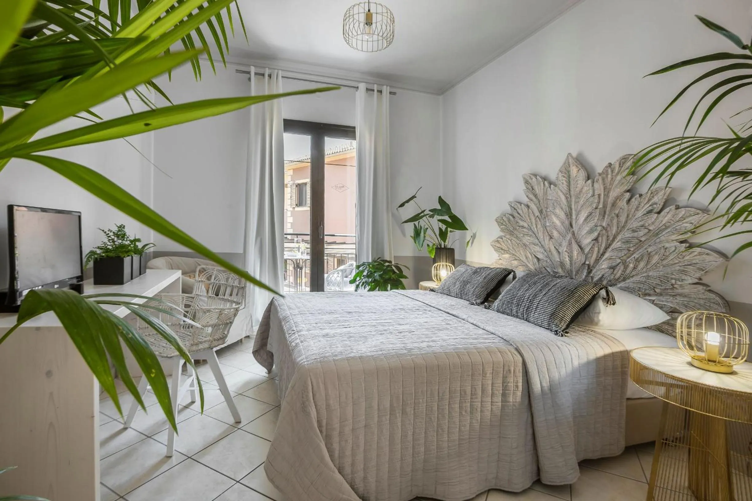 Photo of the whole room, Bed in Makis Hotel