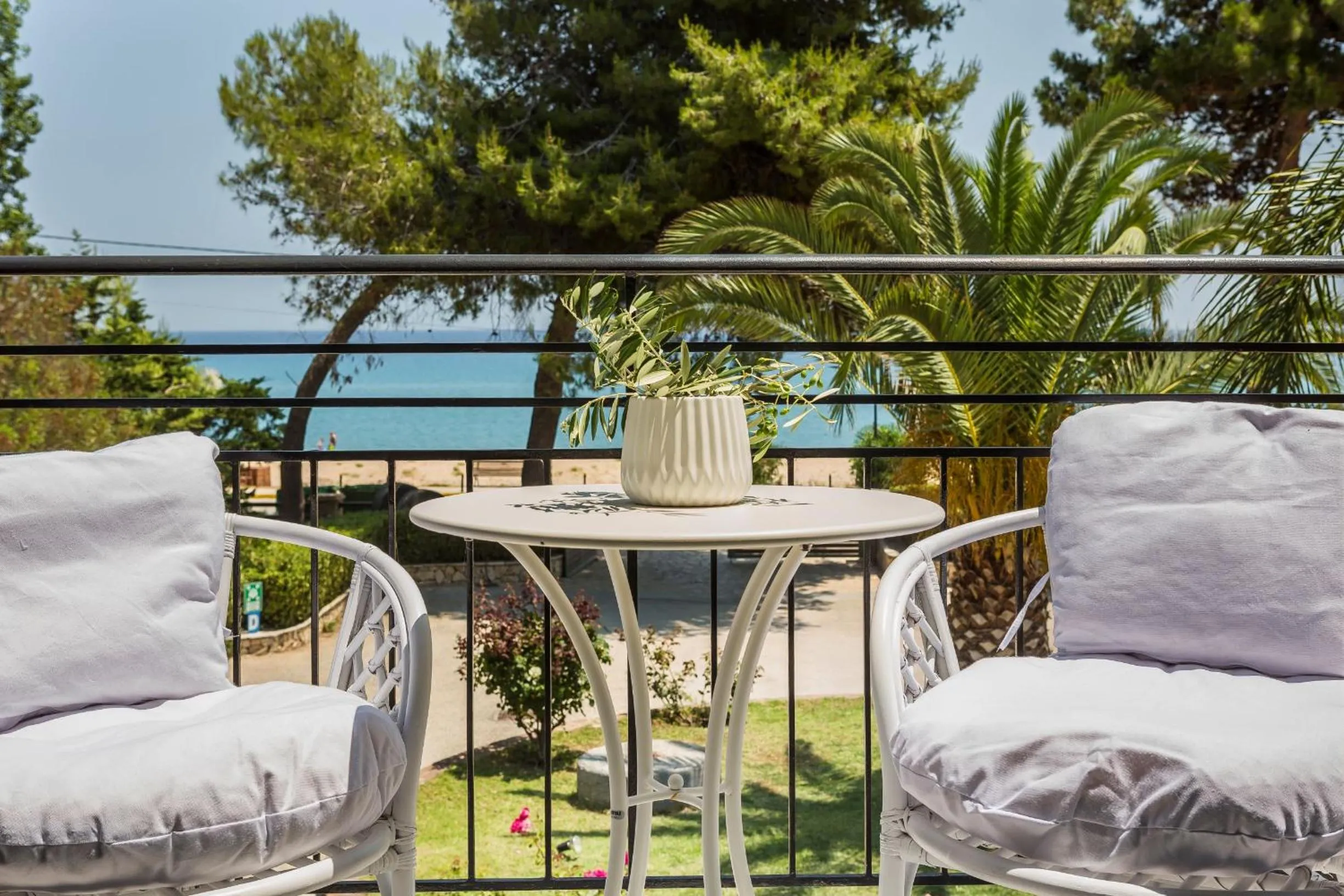 Balcony/Terrace in Makis Hotel