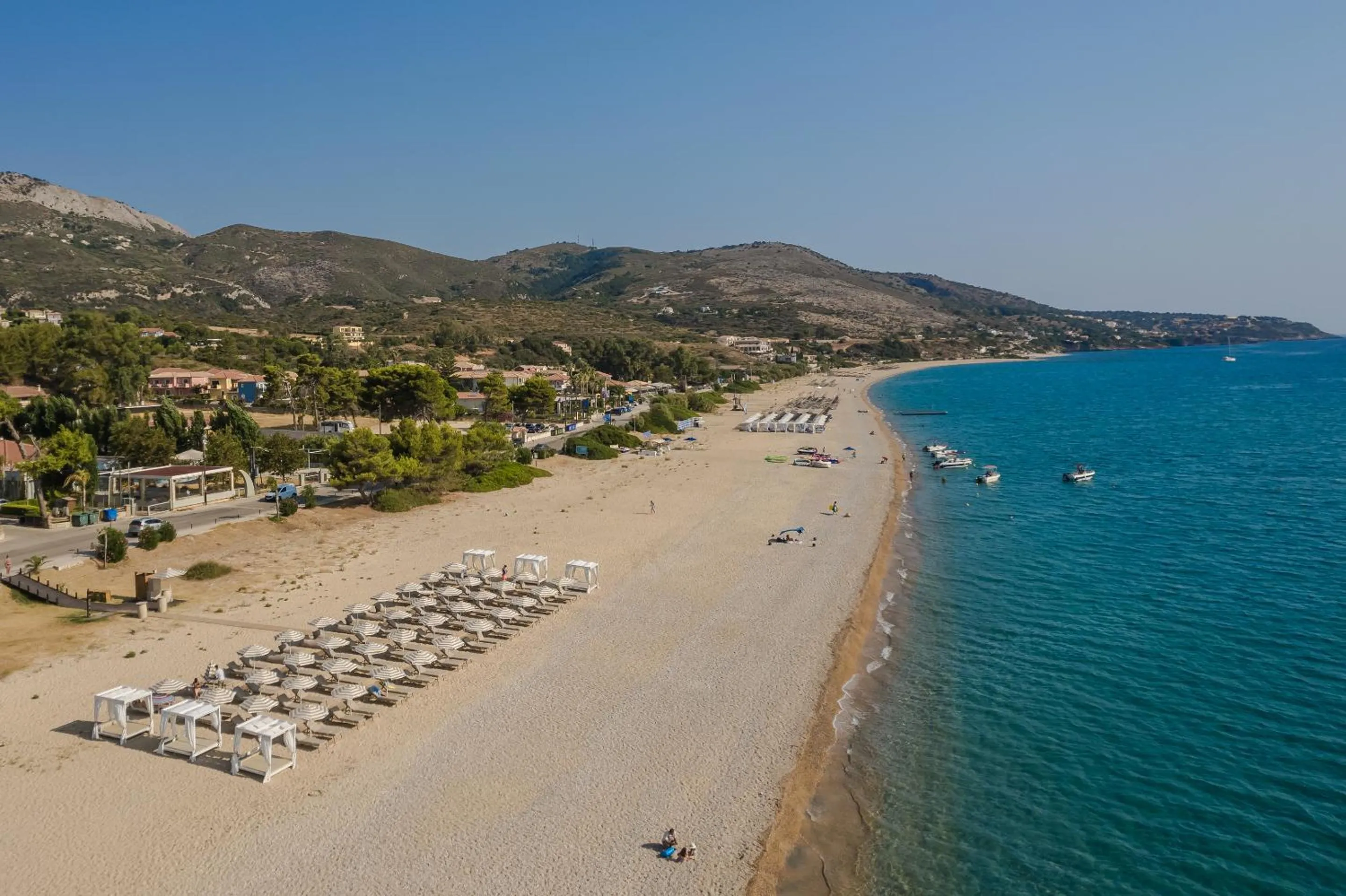 Beach in Makis Hotel