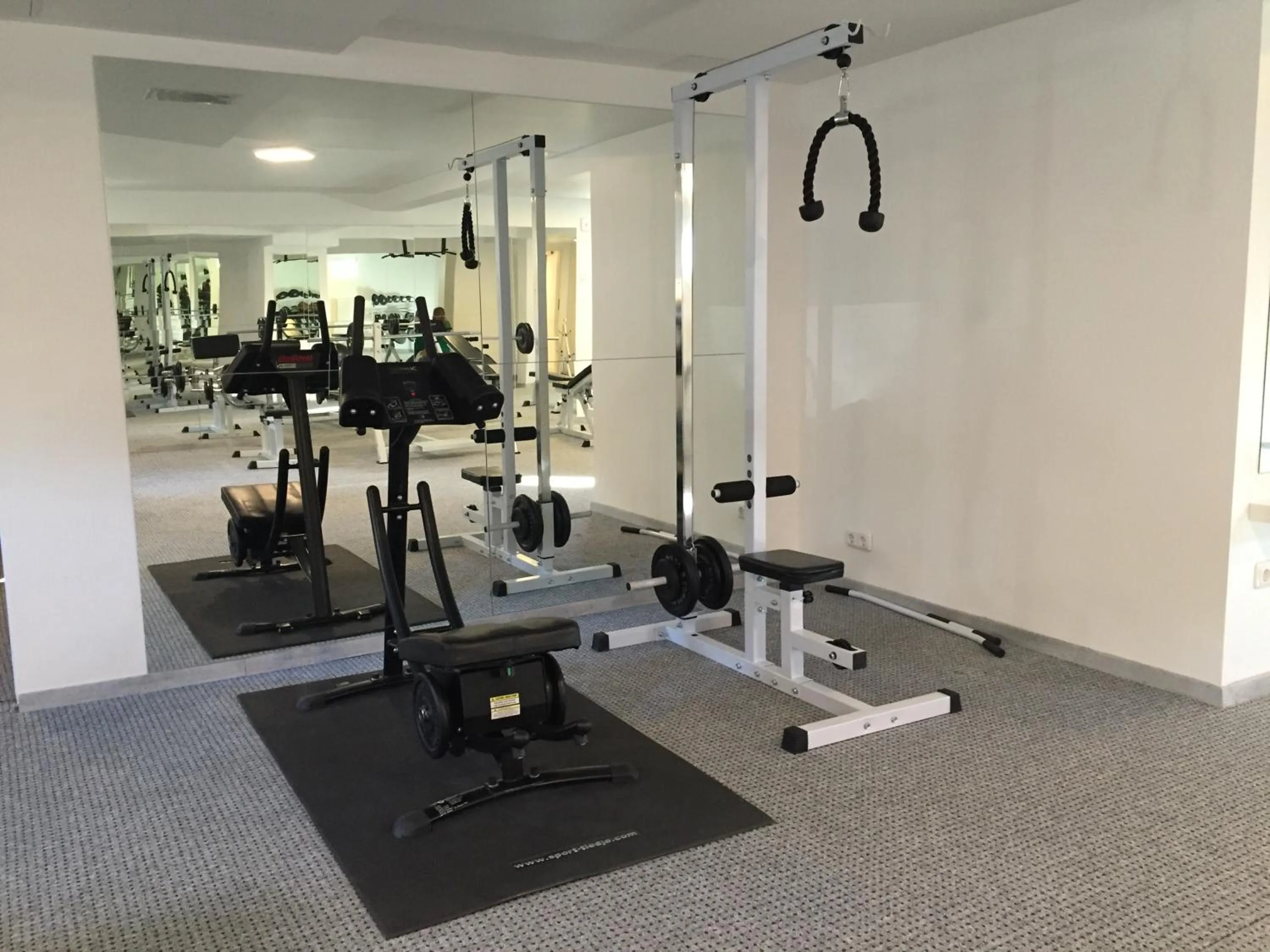 Fitness centre/facilities in Wincent Hotel GmbH