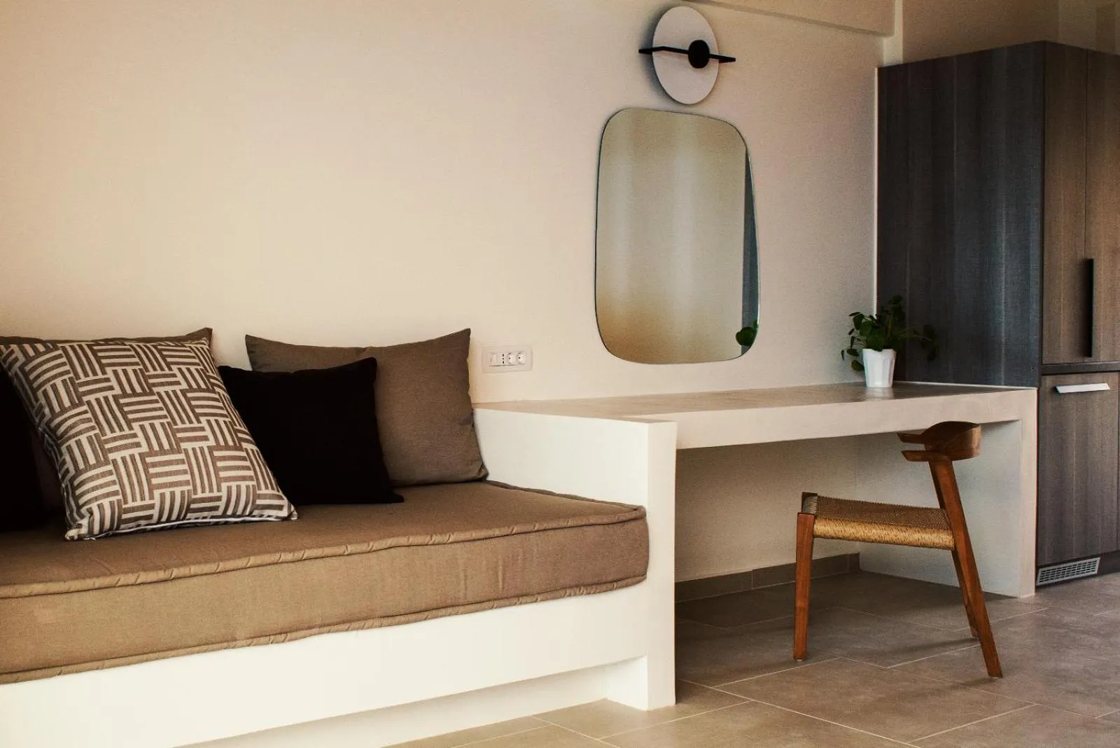 Aliv stone suites & spa