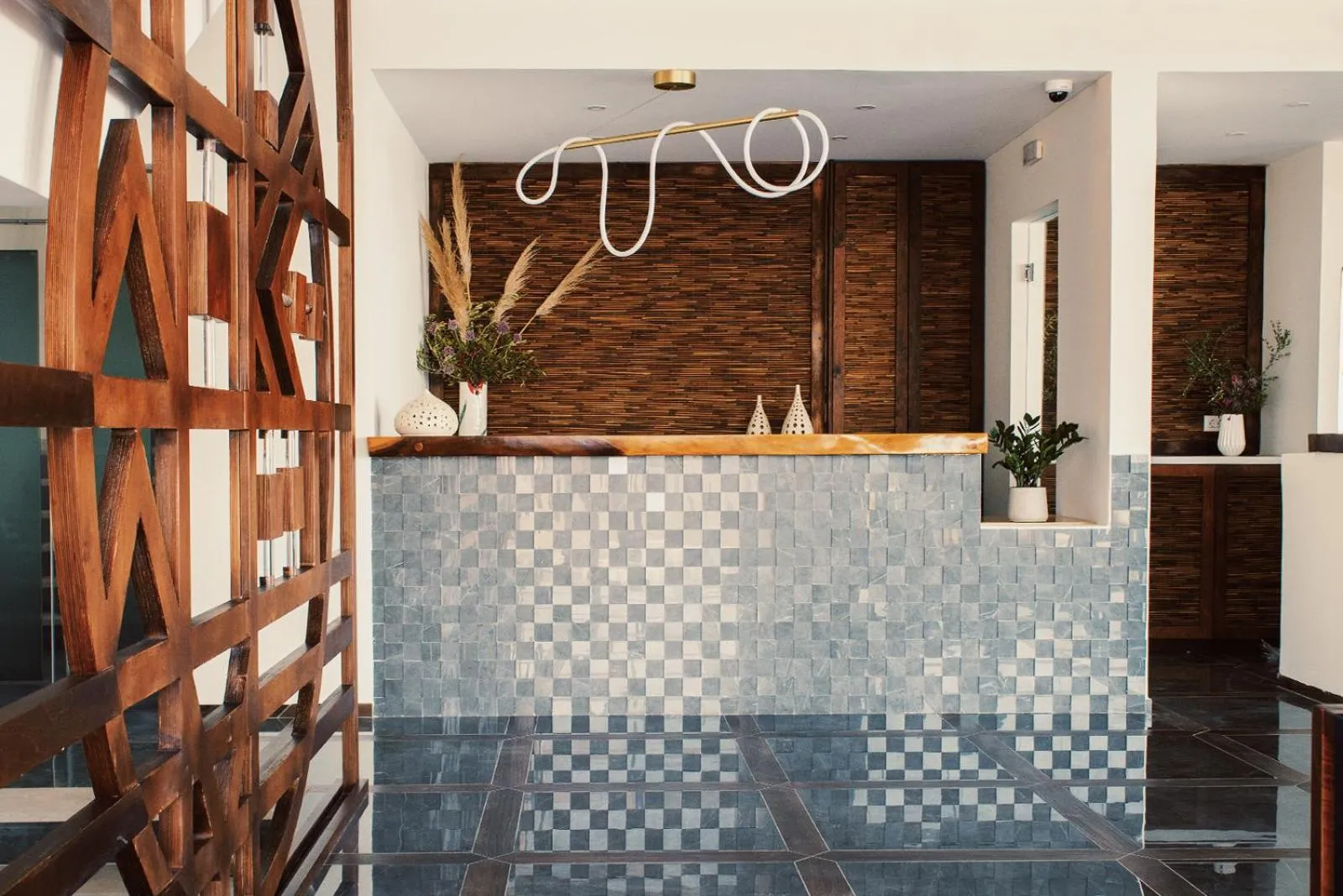 Aliv stone suites & spa