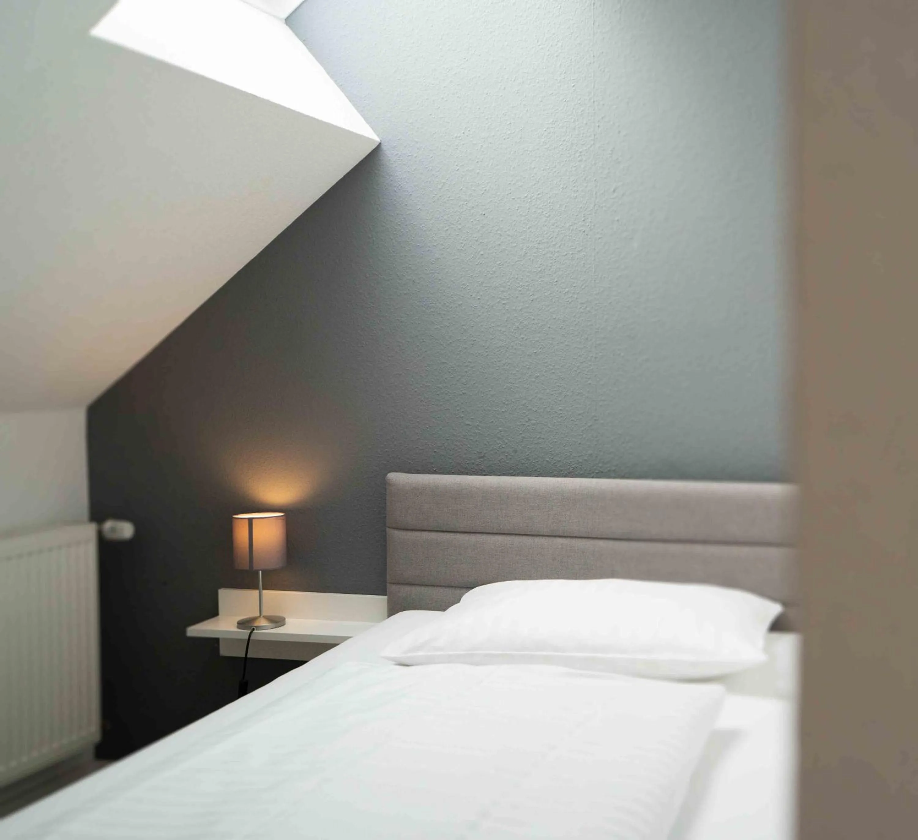 Bed in Plaza Inn Hannover City Nord