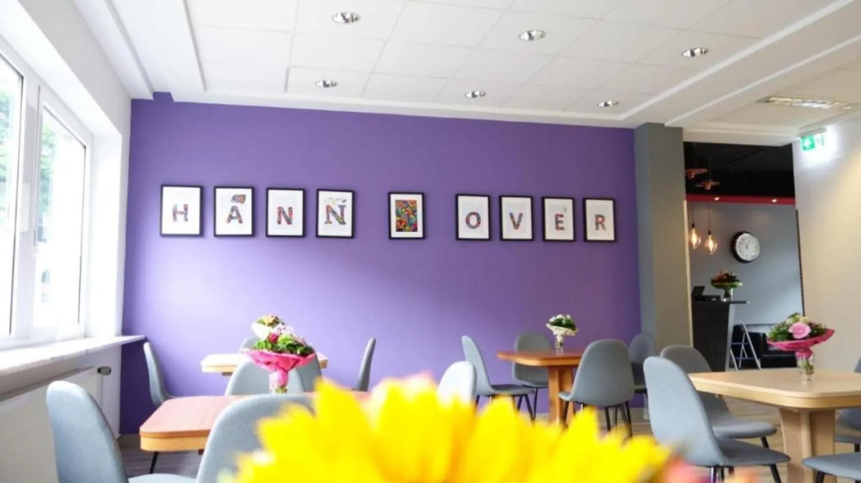 Restaurant/places to eat in Plaza Inn Hannover City Nord