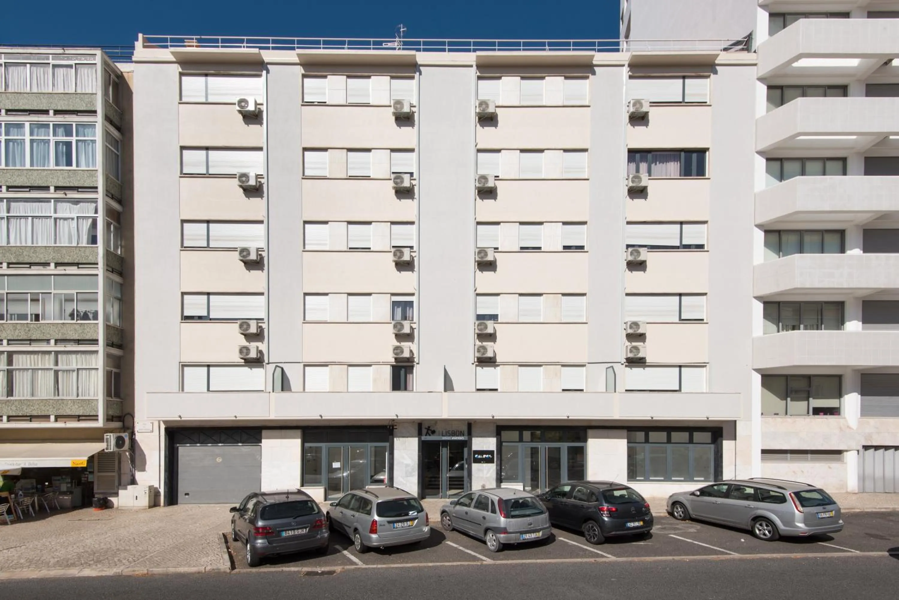 Property building in Lisbon Serviced Apartments - Campos