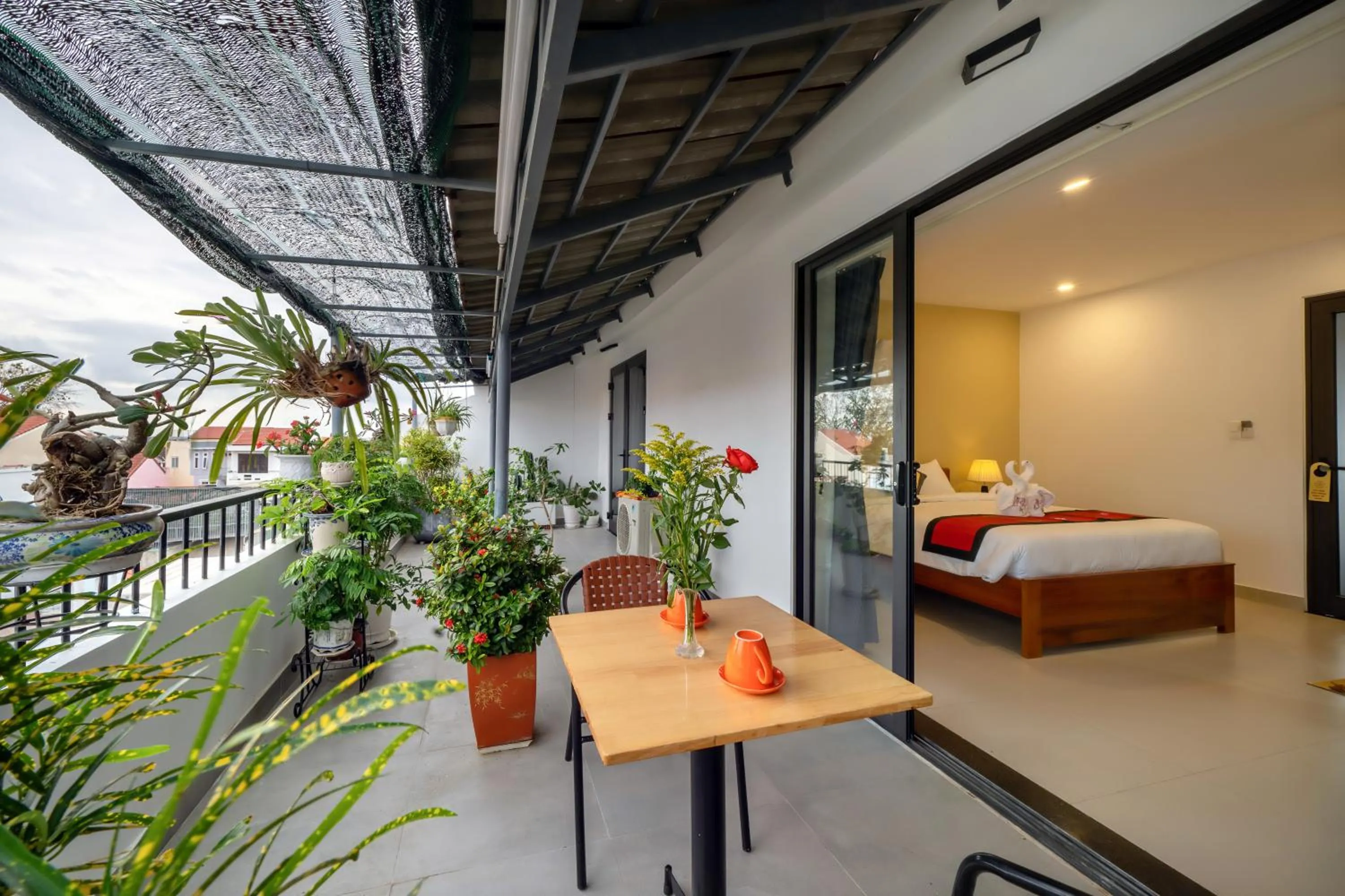Balcony/Terrace, Bed in Tam Hong Phuc Homestay Hoi An
