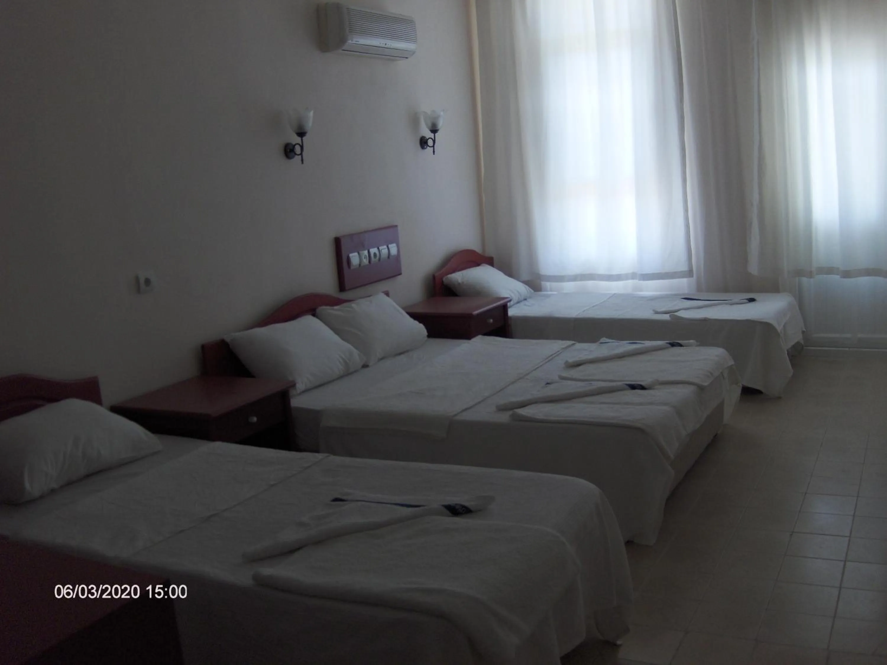 Photo of the whole room, Bed in Odessa Otel Avsallar