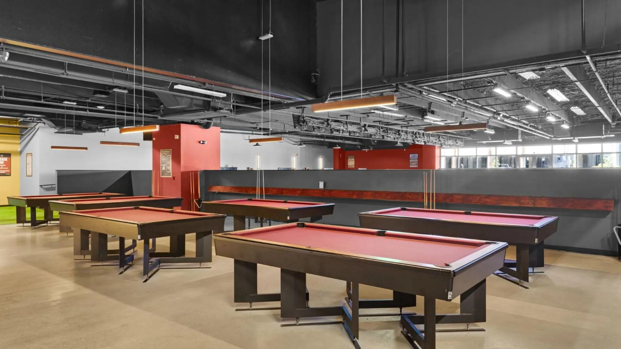 Laketown Wharf 335! 1 BD, 2 Bathroom with Amazing Amenities