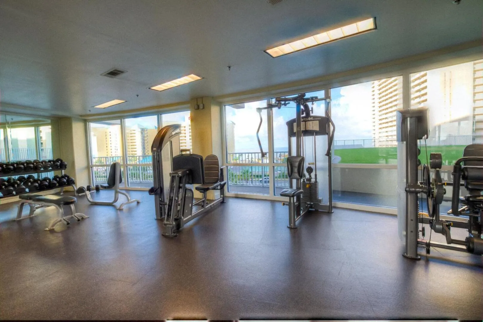 Laketown Wharf 335! 1 BD, 2 Bathroom with Amazing Amenities