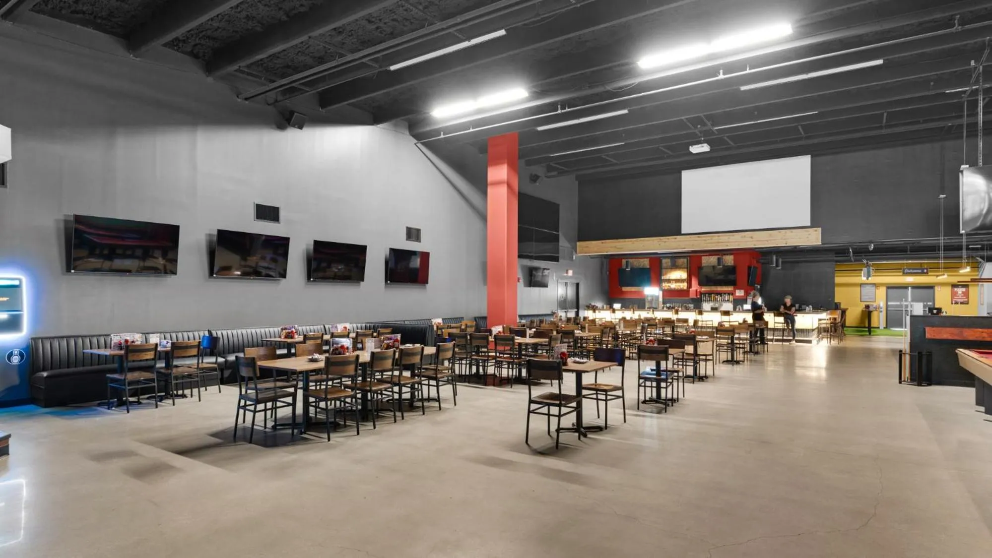 Laketown Wharf 335! 1 BD, 2 Bathroom with Amazing Amenities