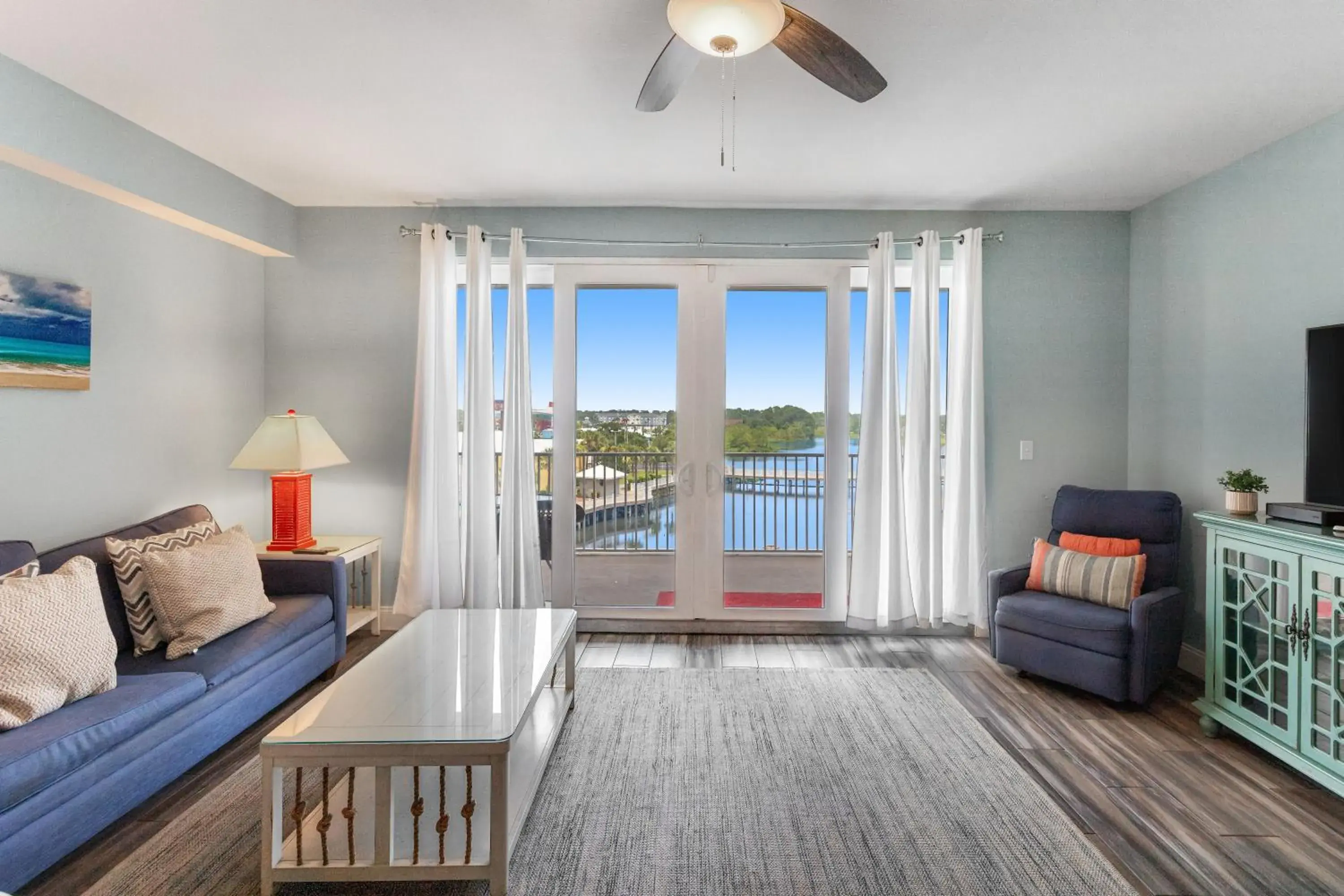 Laketown Wharf 335! 1 BD, 2 Bathroom with Amazing Amenities Laketown Wharf 335! 1 BD, 2 Bathroom with Amazing Amenities