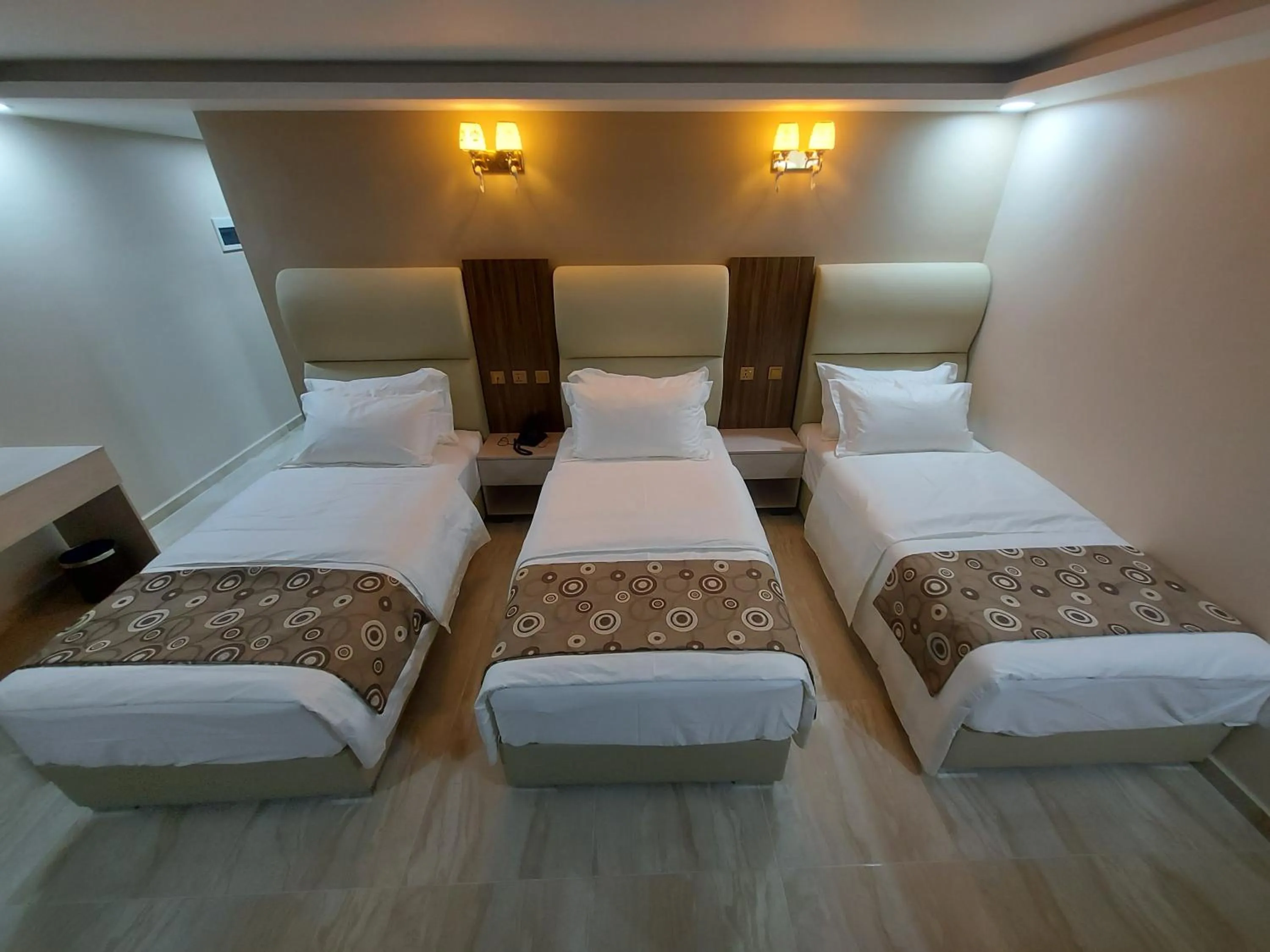 City view, Bed in Jordan Seasons Hotel