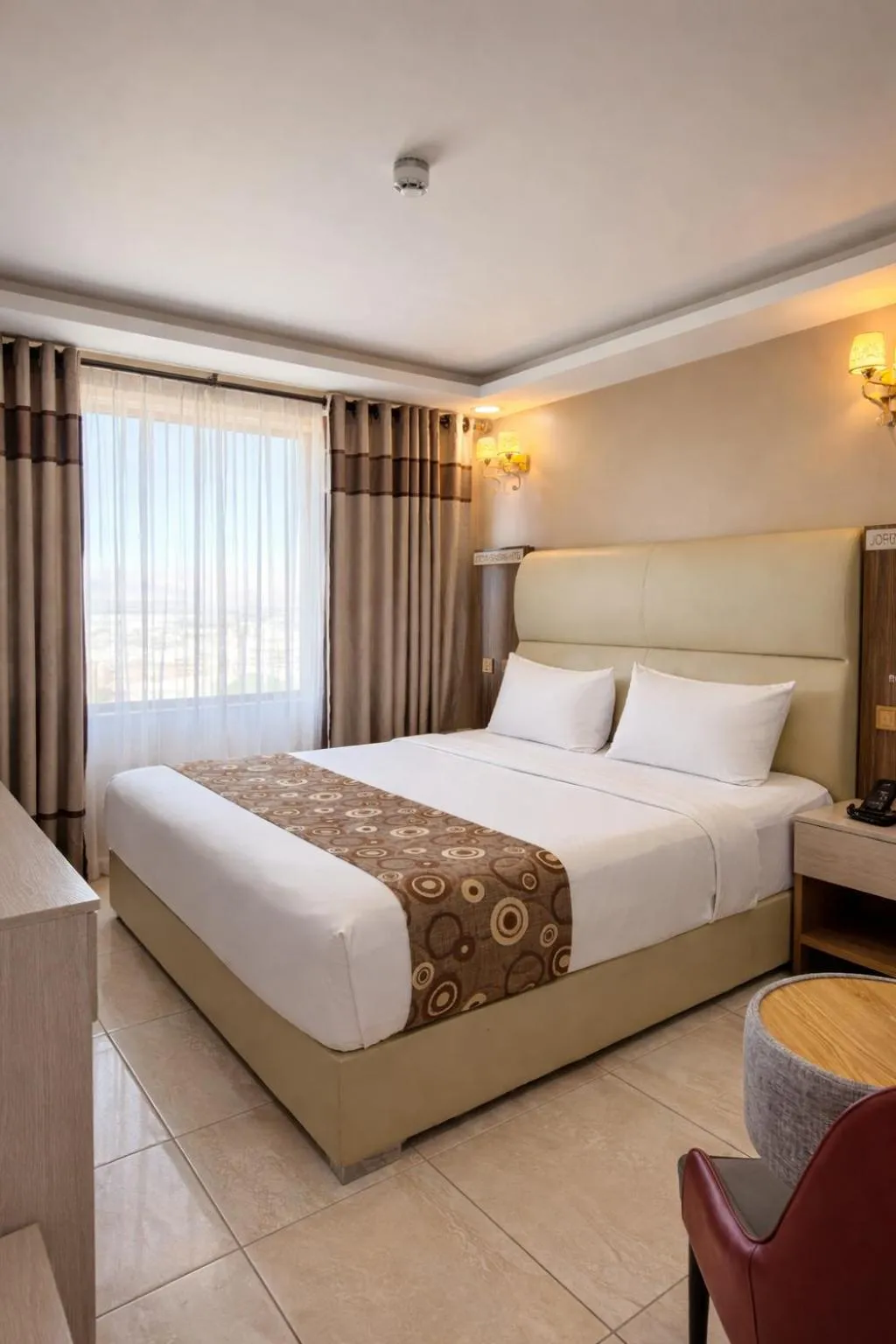 Bed in Jordan Seasons Hotel