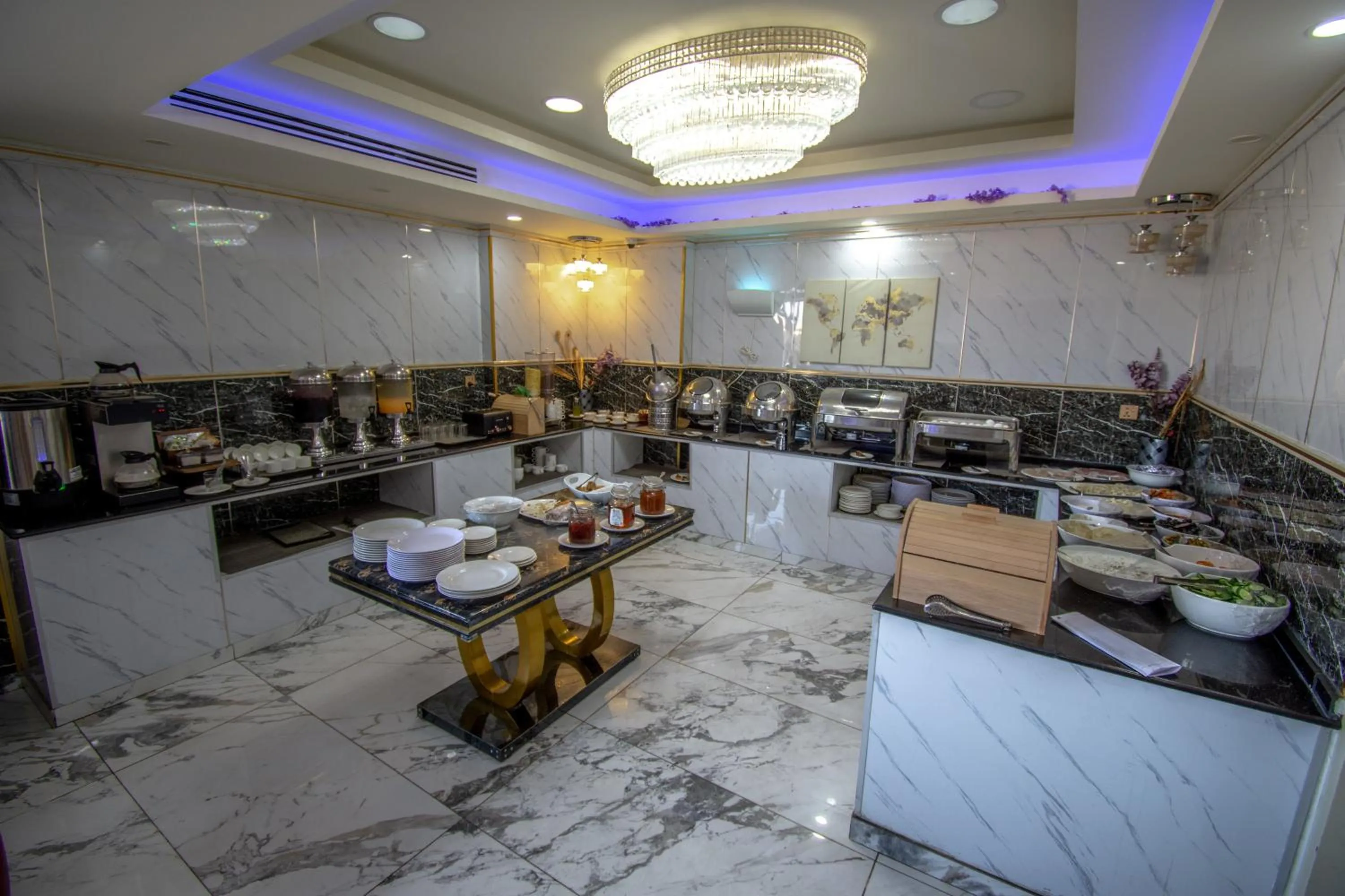 Breakfast in Jordan Seasons Hotel