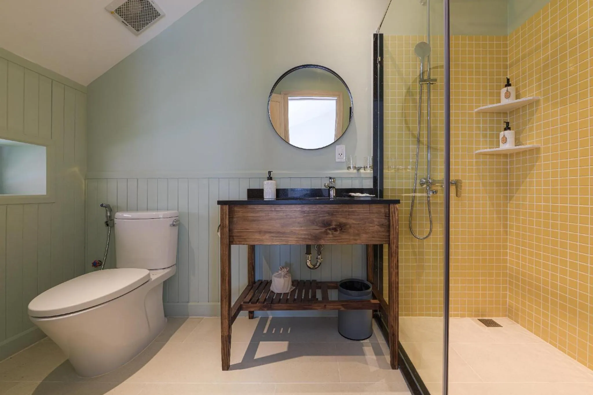 Bathroom in La Em Boutique Villa